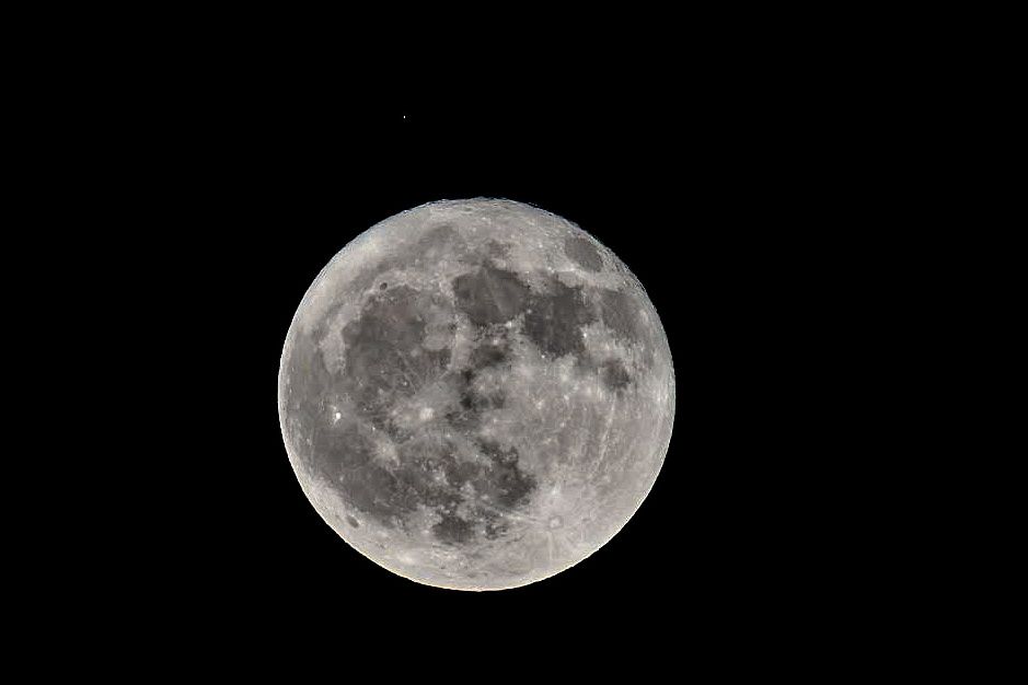 Community photo entitled Full Flower Moon by Lorraine Boyd on 05/23/2024 at Delmar, NY