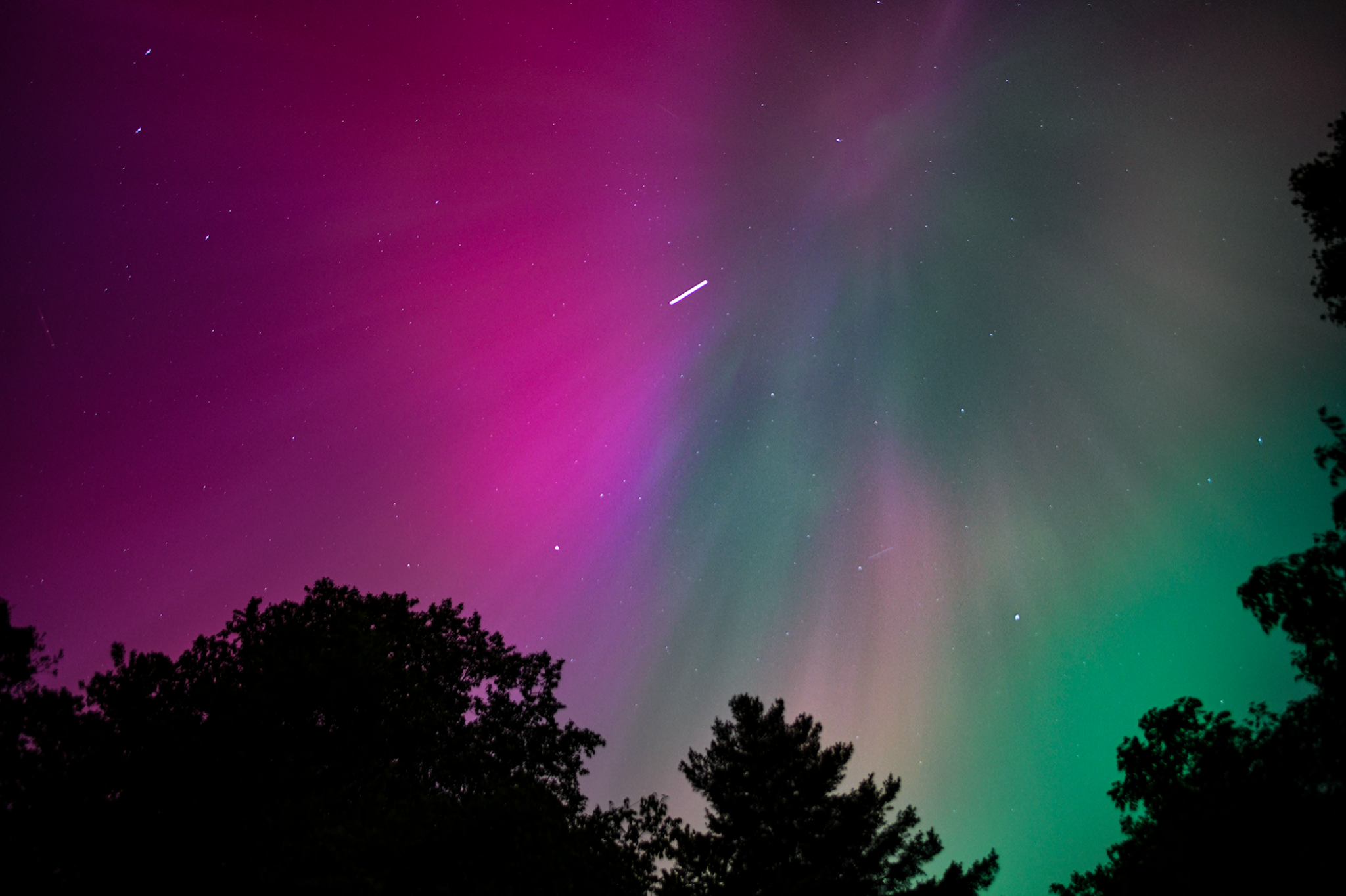 Community photo entitled Northern LIghts. by Chuck Reinhart on 05/10/2024 at Vincennes, Indiana