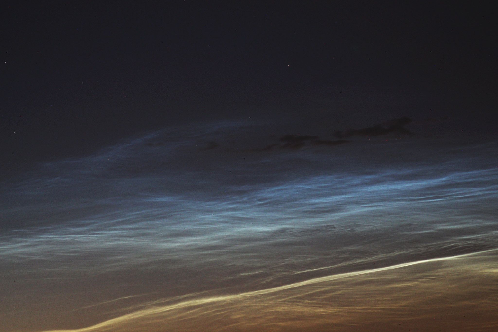 Community photo entitled Noctilucent Clouds NLC by Valérie LIARD Photographie on 06/28/2024 at Epernay France