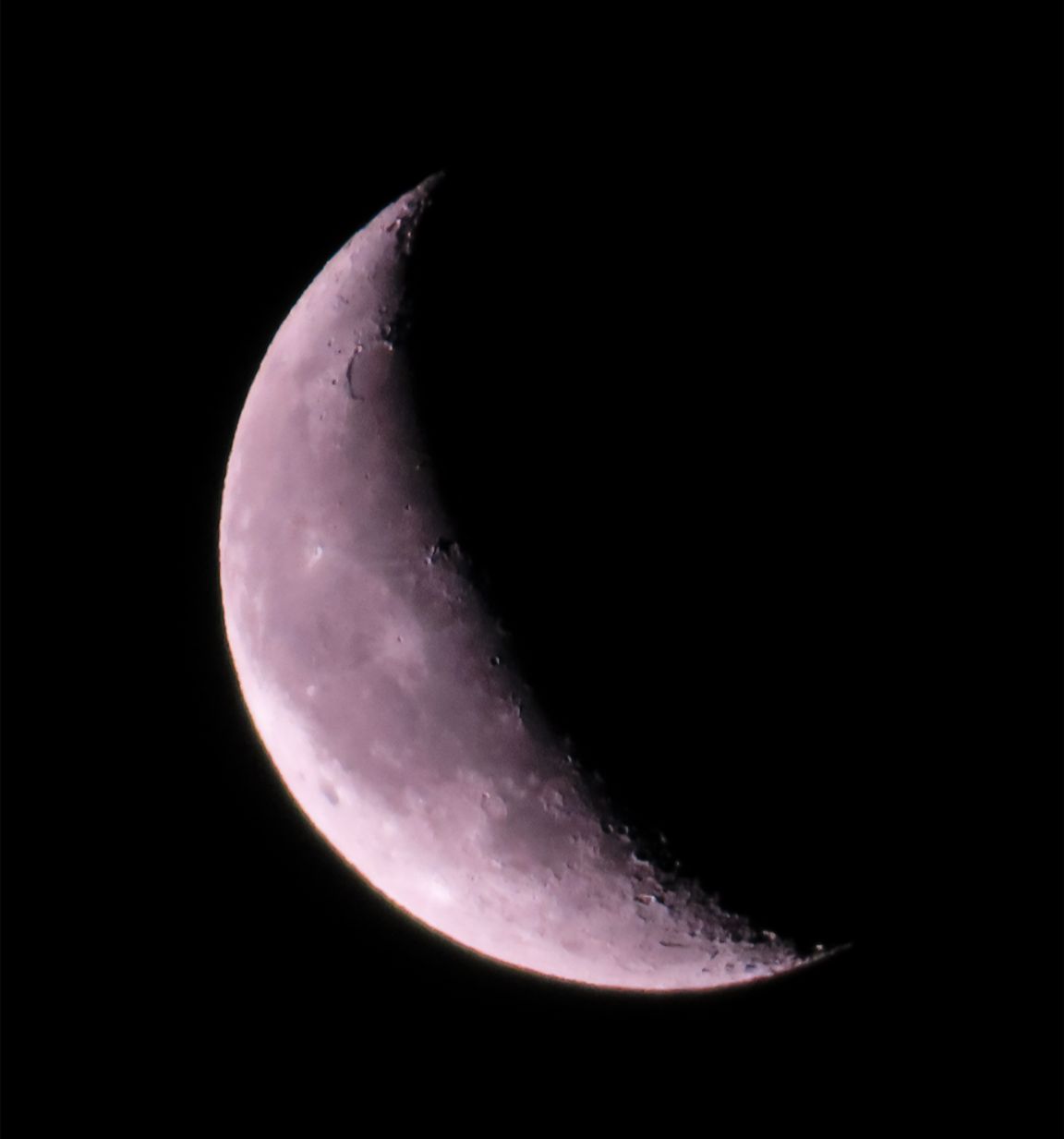 Community photo entitled Pre-Dawn Wanning Crescent Moon by ANDY BENTLEY on 06/01/2024 at Mountain View, CA, USA