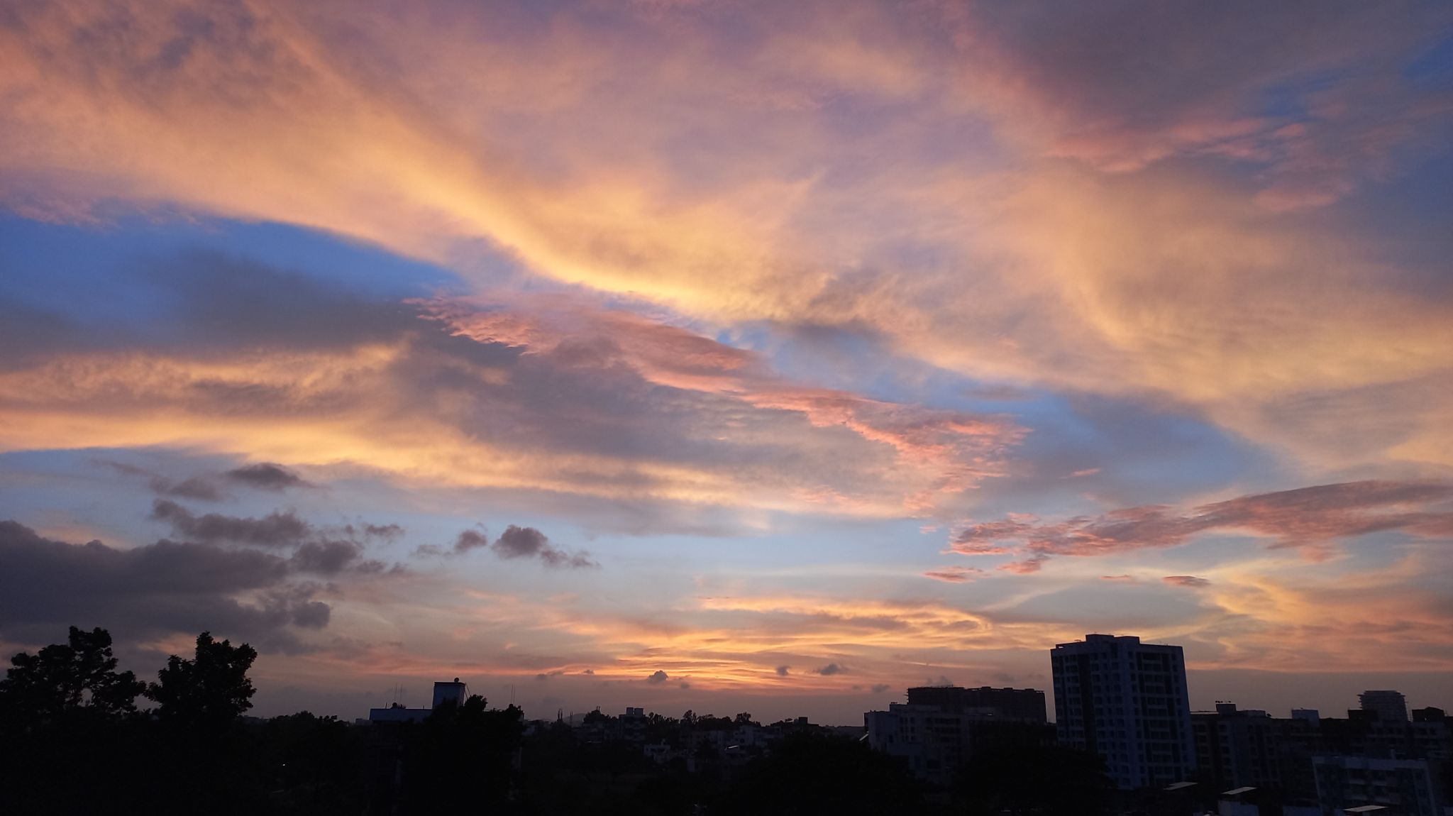 Community photo entitled Skylines by Bhushan Sarode on 06/13/2024 at Nashik, Maharashtra, India