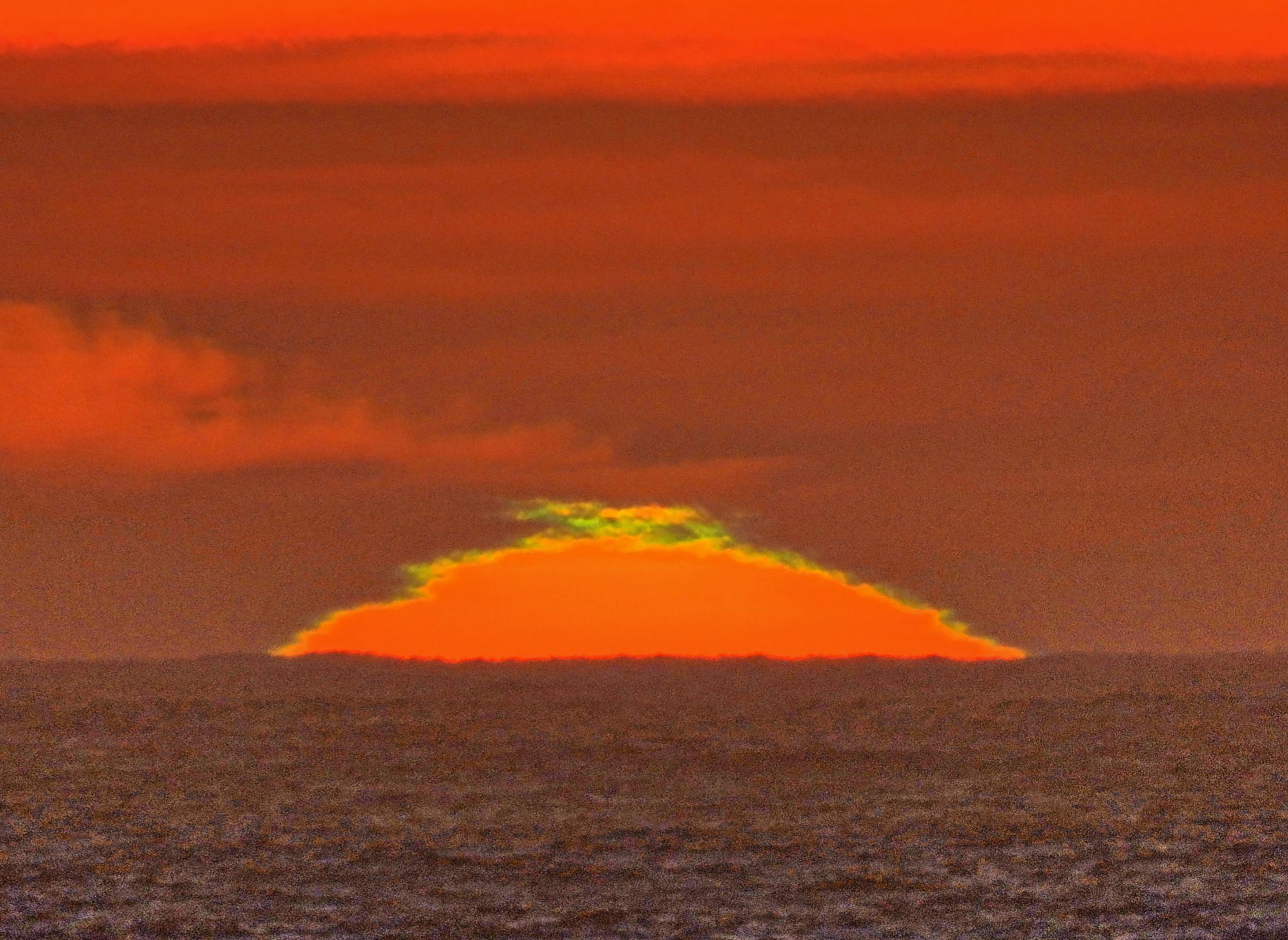 Community photo entitled The Green Flash by Cecille Kennedy on 06/06/2024 at Oregon Coast, Oregon