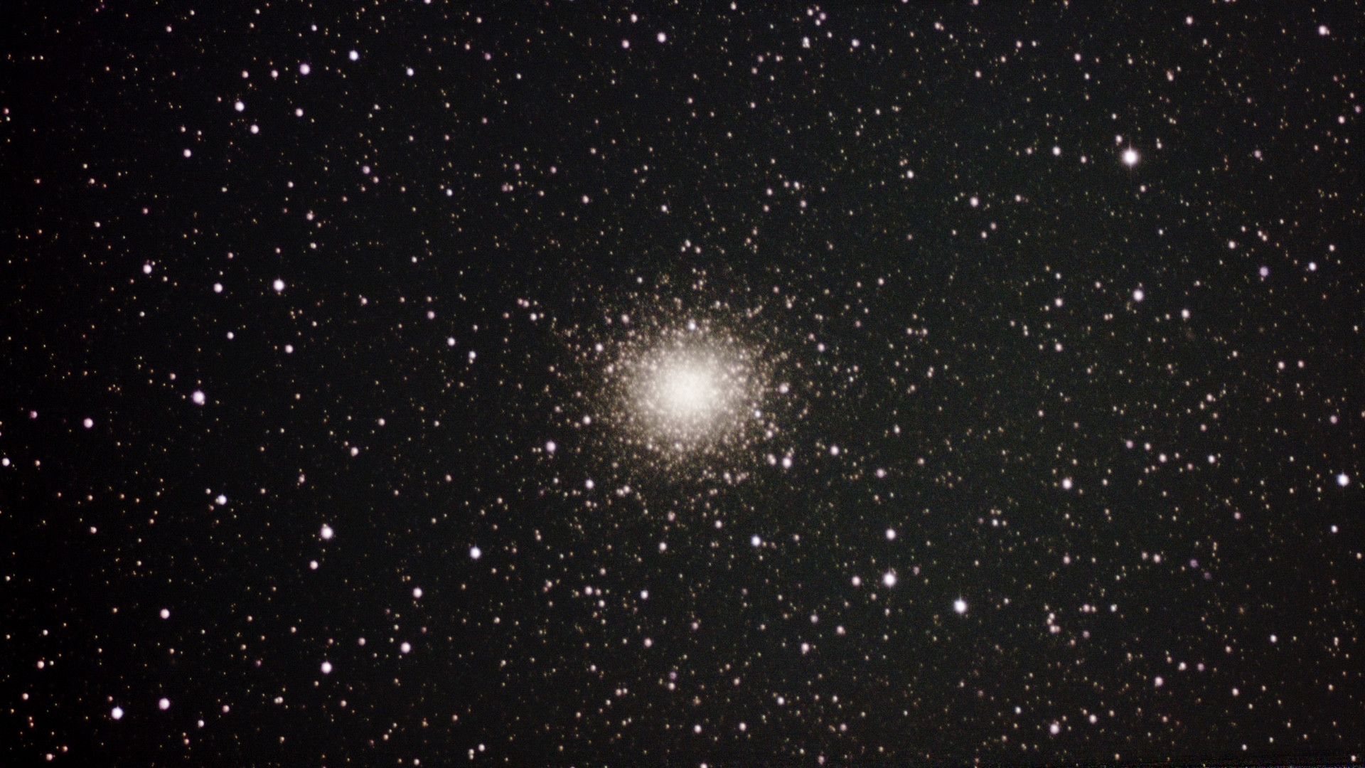 Community photo entitled Globular cluster Omega Centauri by Guido Santacana on 06/12/2024 at San Juan, Puerto Rico