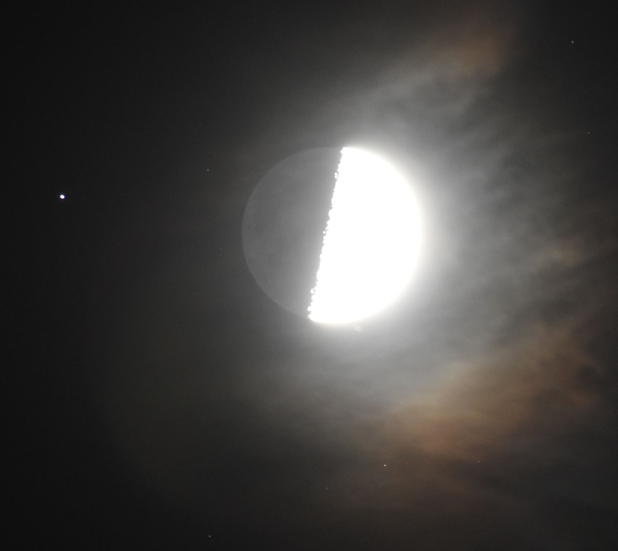 Community photo entitled Wispy occultation. by Andy Martinheiz on 07/13/2024 at New Paltz, NY, USA