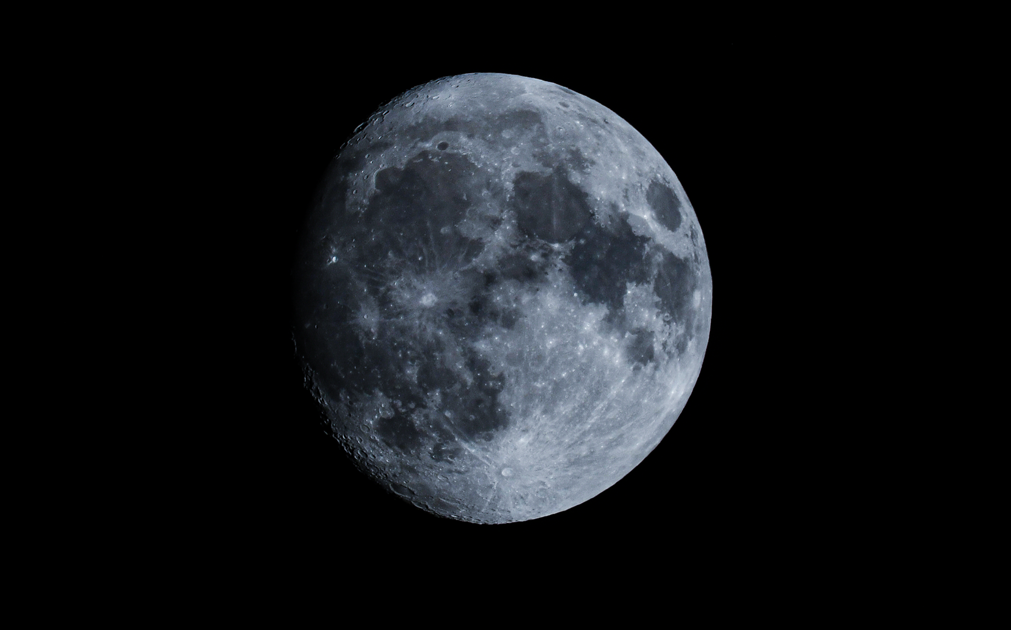 Community photo entitled Amost Full Moon. by Chuck Reinhart on 07/18/2024 at Vincennes, Indiana