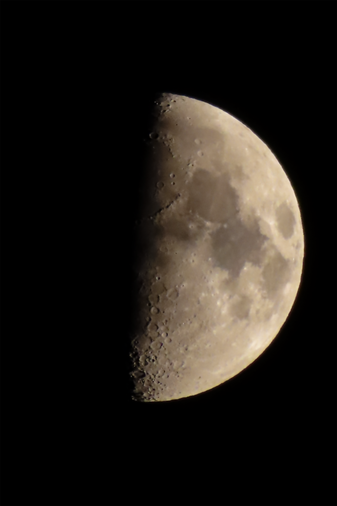 Community photo entitled 1st Quarter Moon by ANDY BENTLEY on 08/12/2024 at Mountain View, CA, USA