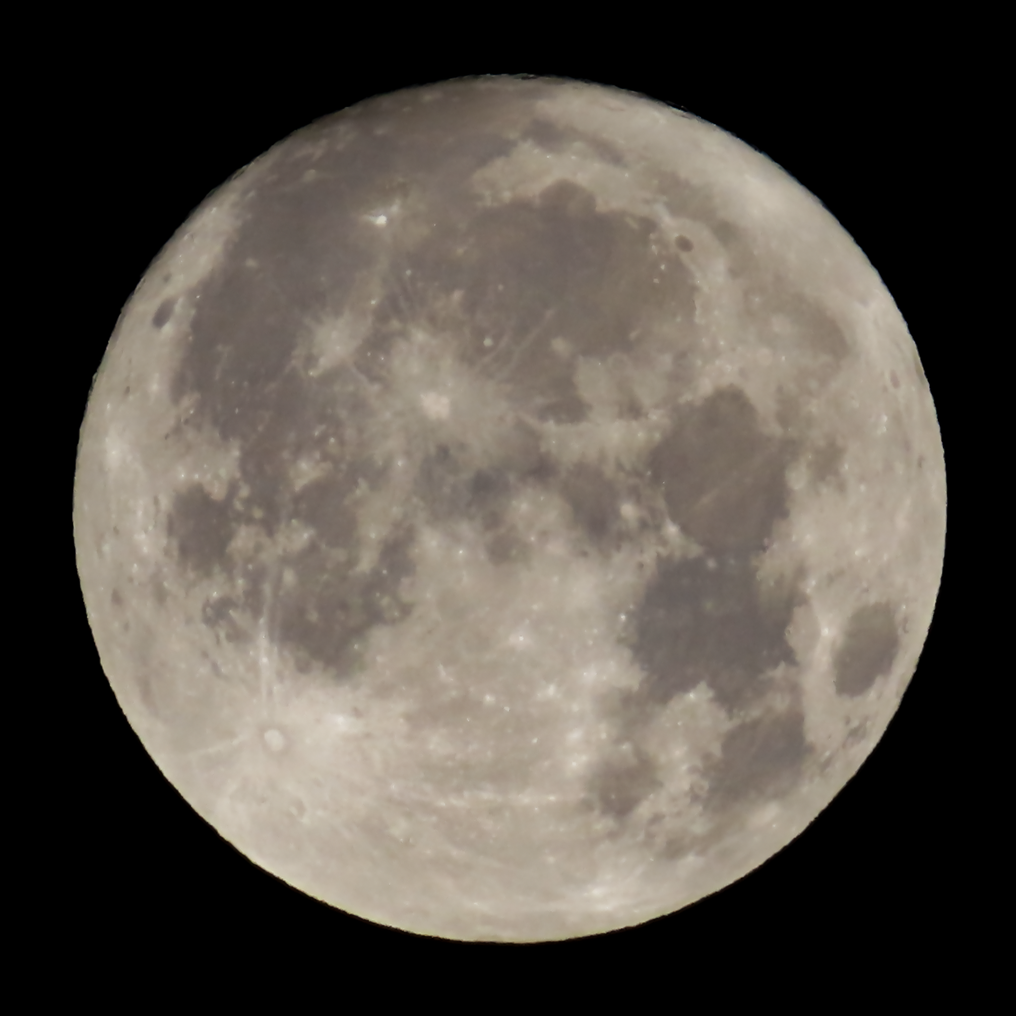 Community photo entitled Waxing Gibbous Moon 99.7% by ANDY BENTLEY on 08/19/2024 at Mountain View, CA, USA