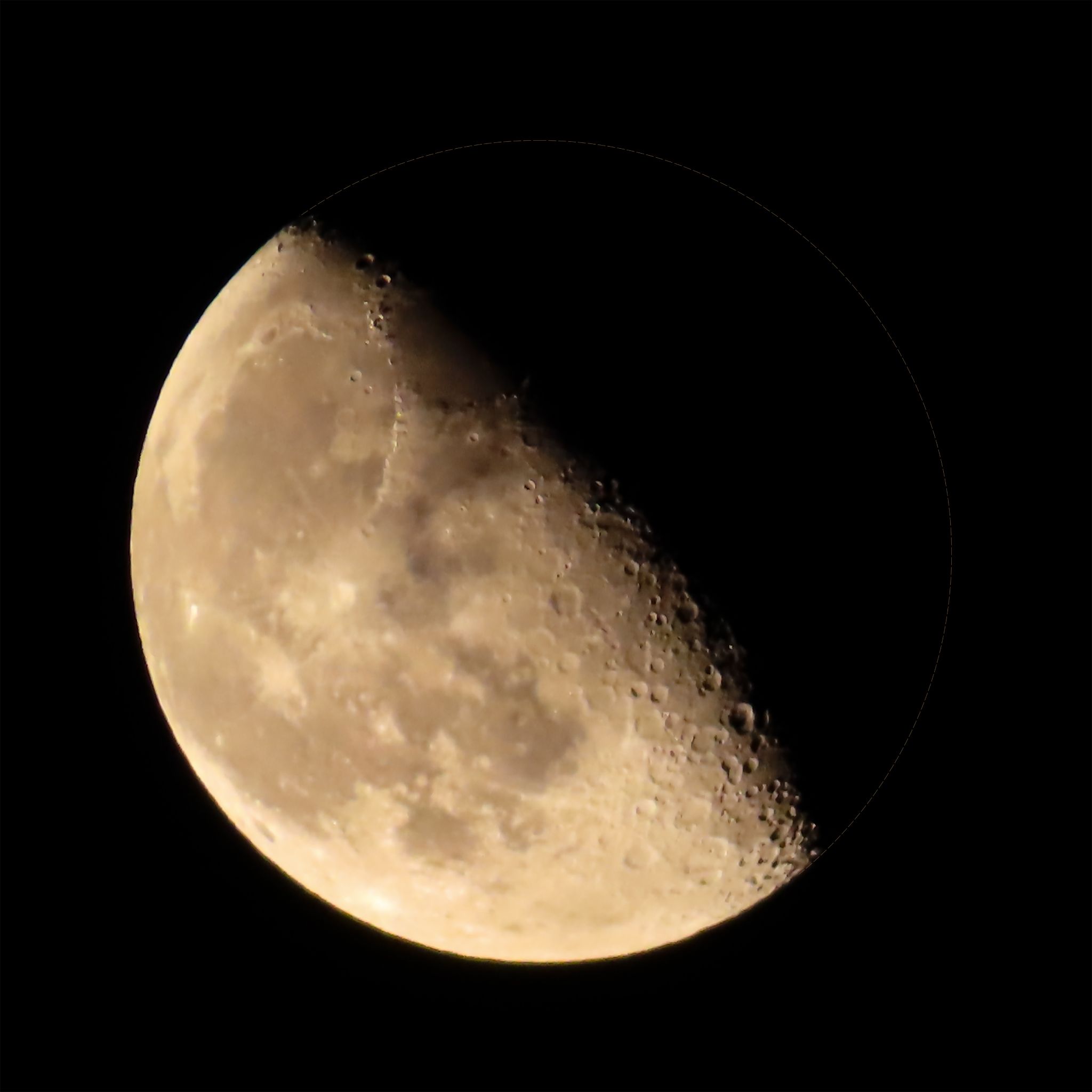 Community photo entitled Waning Gibbous Moon by ANDY BENTLEY on 08/25/2024 at Mountain View, CA, USA