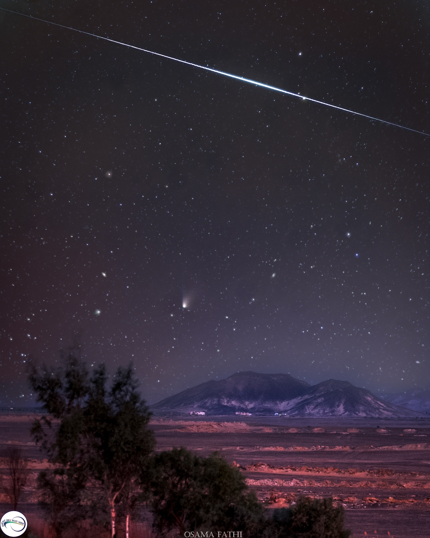 Community photo entitled spectacular event ( comet 13P/Olbers and a giant metor above the black desert ) by Osama Fathi on 08/23/2024 at Black Desert, Egypt