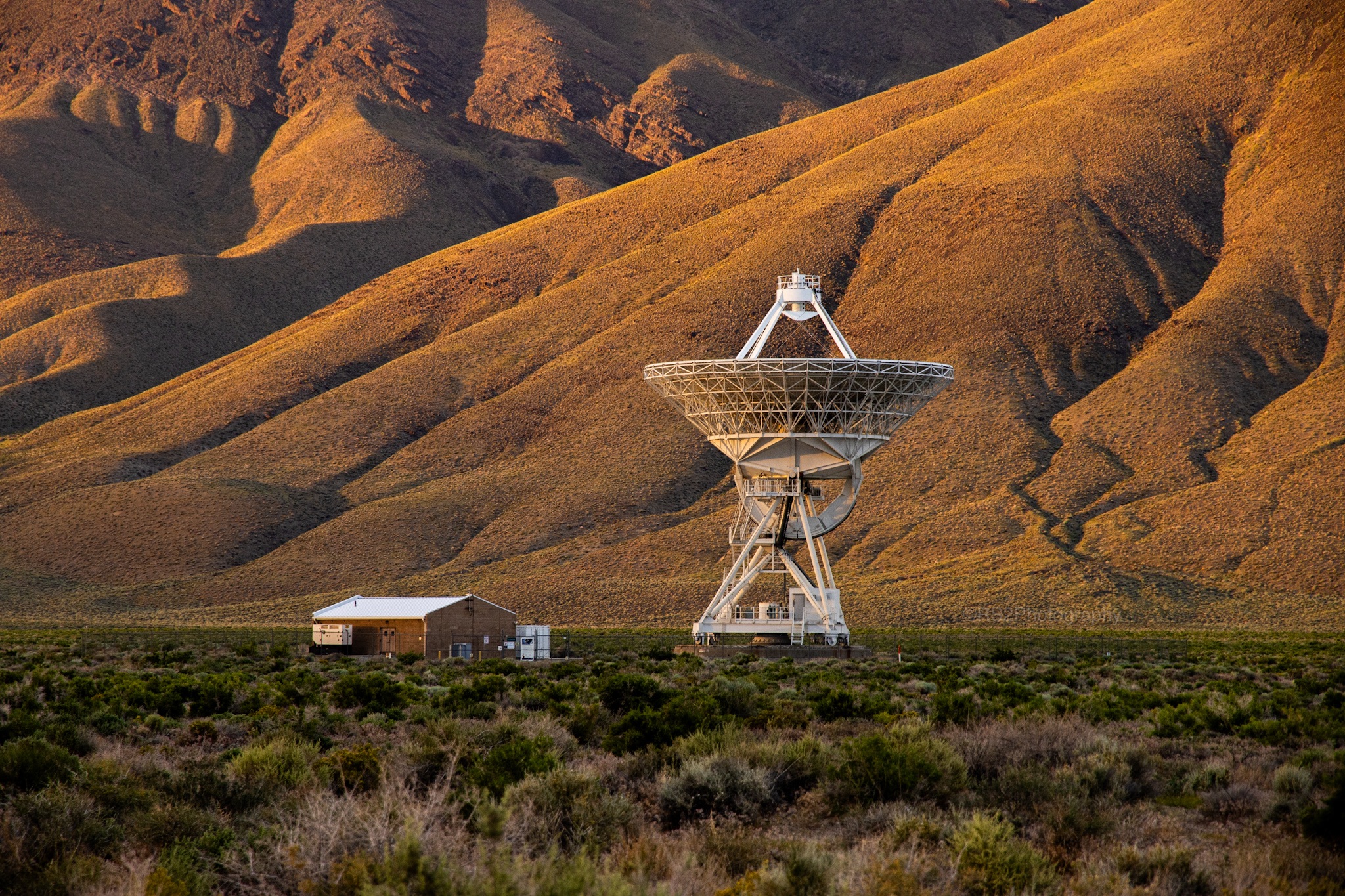 Community photo entitled Radio Telescope at Sunset by Ross Stone on 08/28/2024 at Big Pine, CA, USA