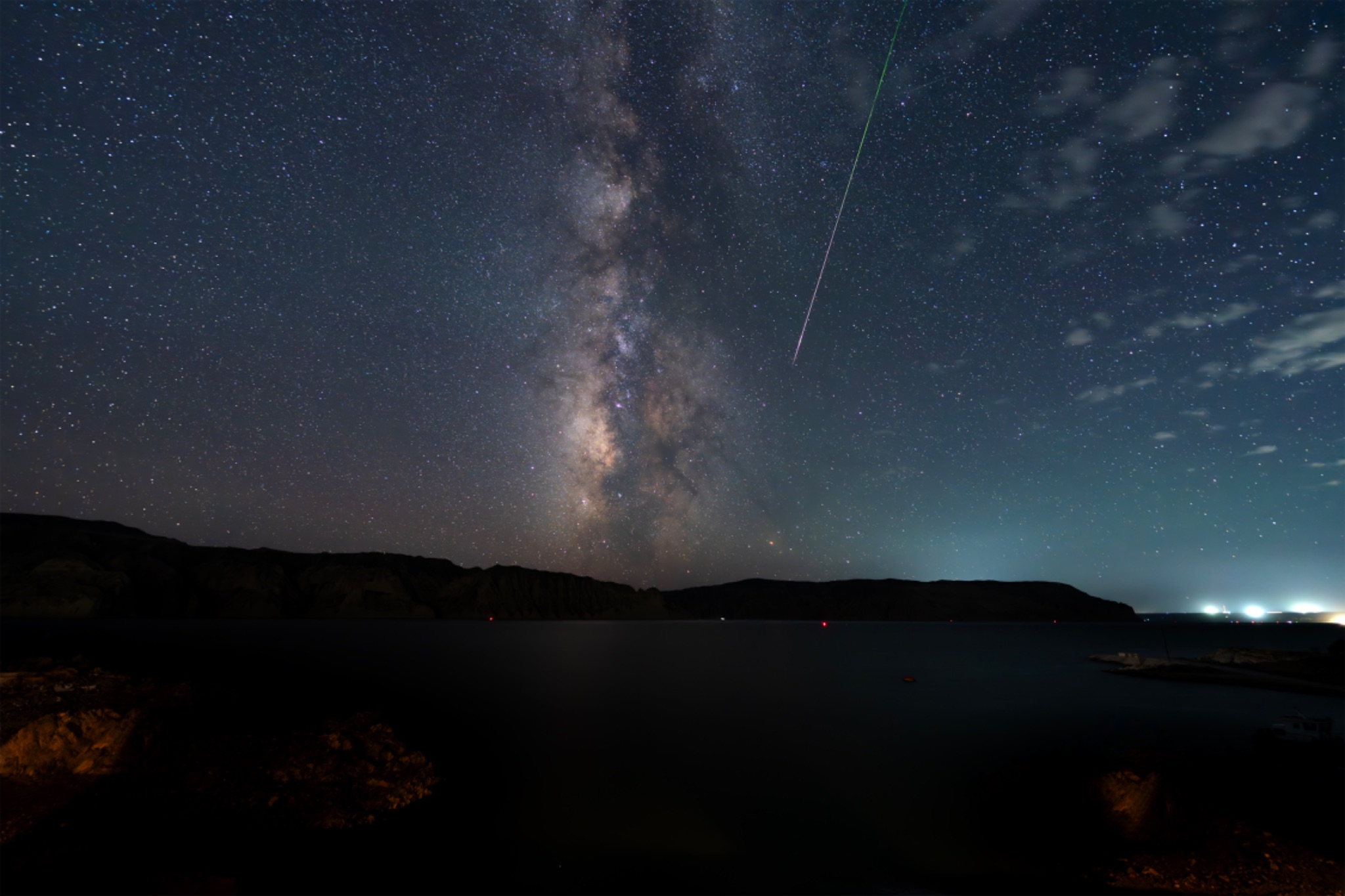 Community photo entitled A Perseid meteor streaks across the night sky by Yue Wang on 08/12/2024 at Gonghe county, Qinghai Province, China