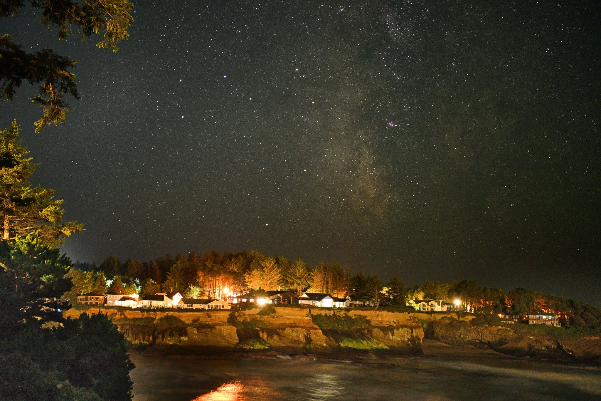 Community photo entitled Sagittarius Over South Pointe by Cecille Kennedy on 08/27/2024 at Depoe Bay, Oregon