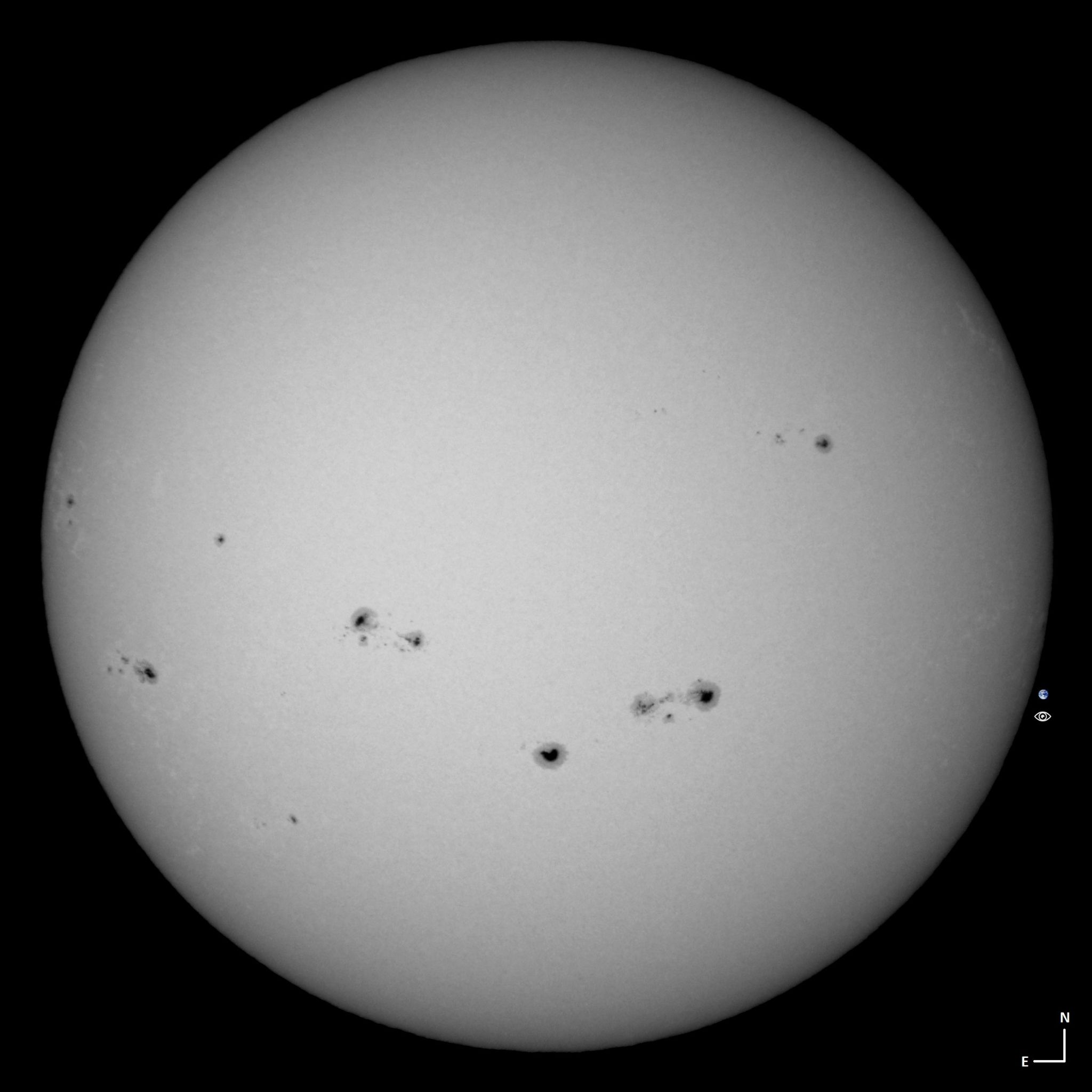 Community photo entitled "spotpox" sun by Patricio Leon on 08/22/2024 at Santiago, Chile