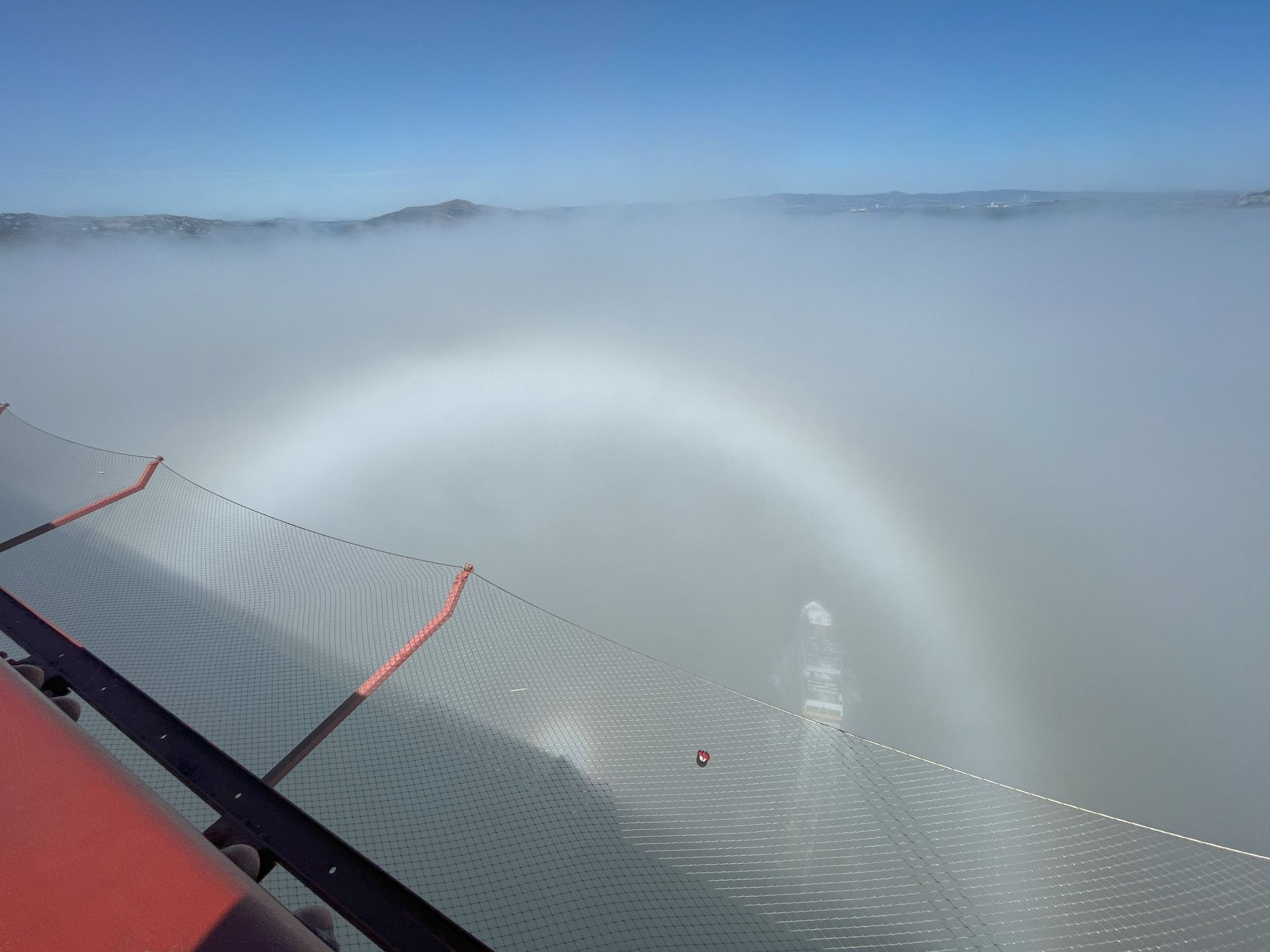 Community photo entitled Fogbow passing under by Victor Tom on 08/27/2024 at San Francisco, CA