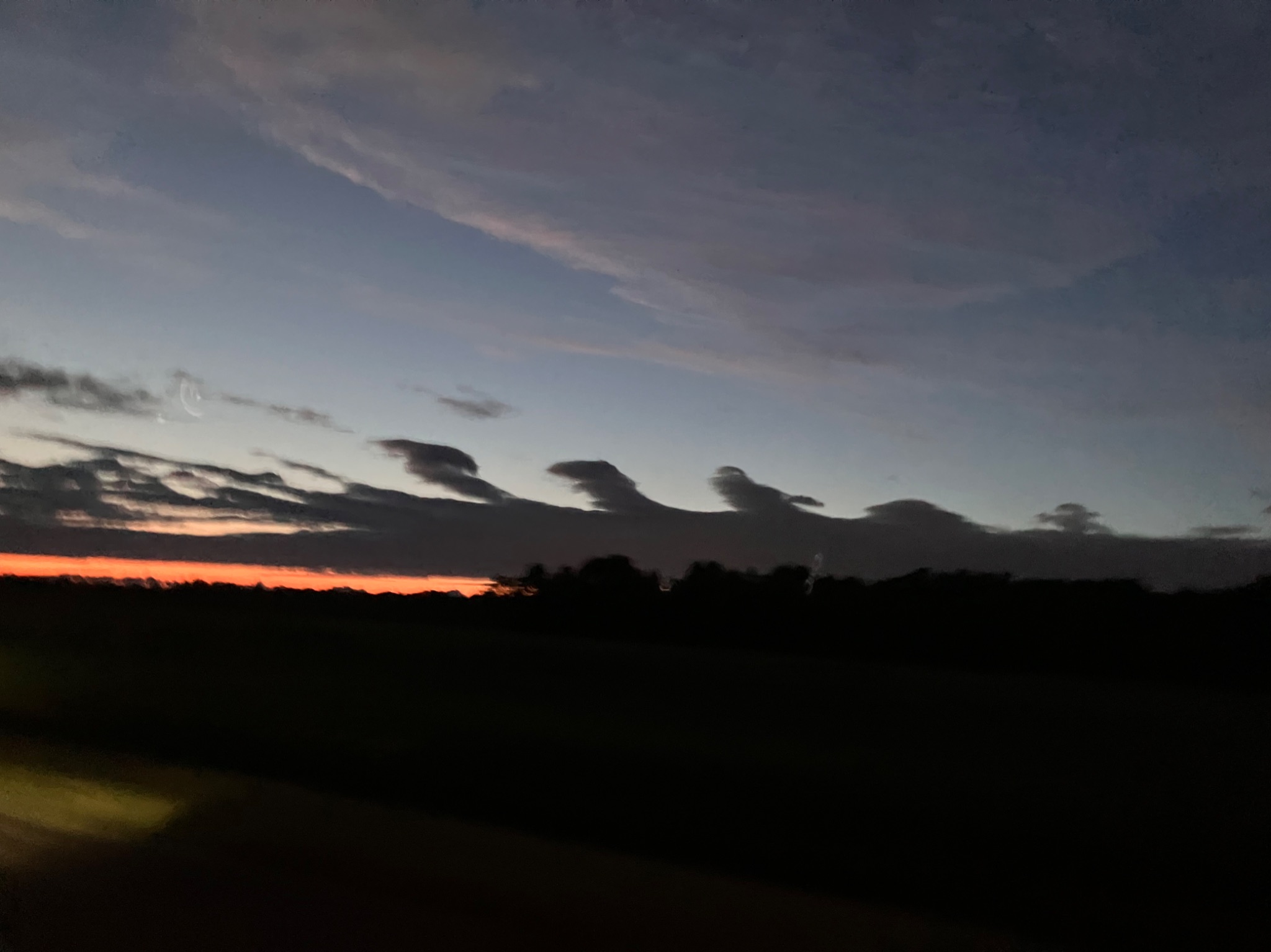 Community photo entitled Winged Clouds at Dusk by Ardene Shapiro on 08/06/2024 at Stevensville, Fort Erie, Ontario, Canada