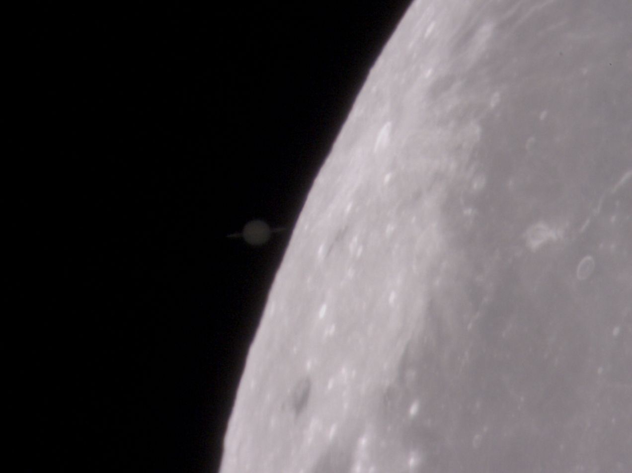 Community photo entitled The Lunar occultation of Saturn by Roberto Ortu on 08/21/2024 at Cabras, Sardinia, Italy