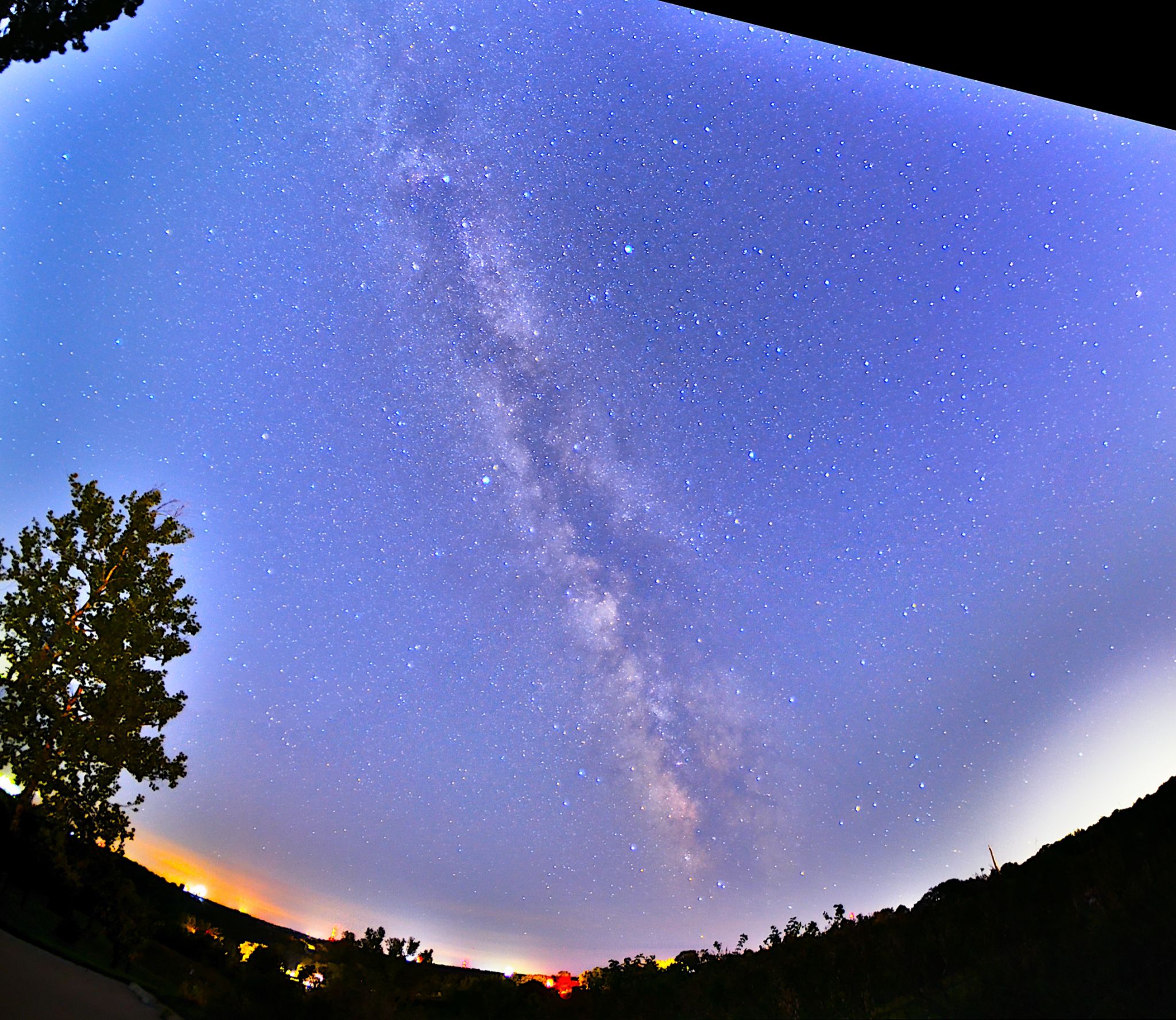 Community photo entitled Milky Way at the beginning of Labor Day weekend by Randy Strauss on 08/30/2024 at State park in eastern Nebraska