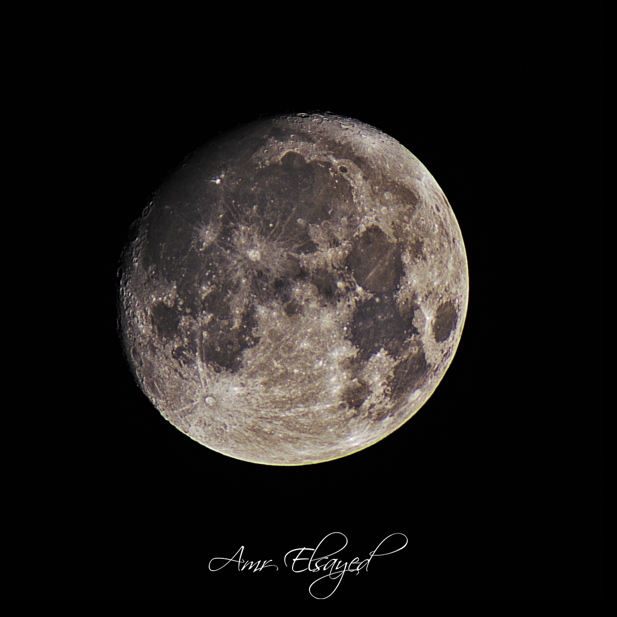 Community photo entitled Moon over cairo by Amr Elsayed on 08/18/2024 at Cairo, Egypt