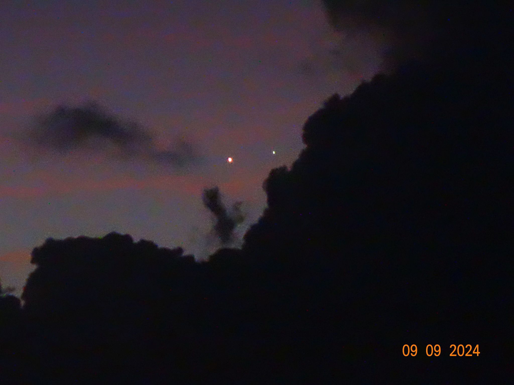 Community photo entitled conjunction of planet and star by ROBERTO BURKLE on 09/09/2024 at Playa del Carmen, Quintana Roo, Mexico.