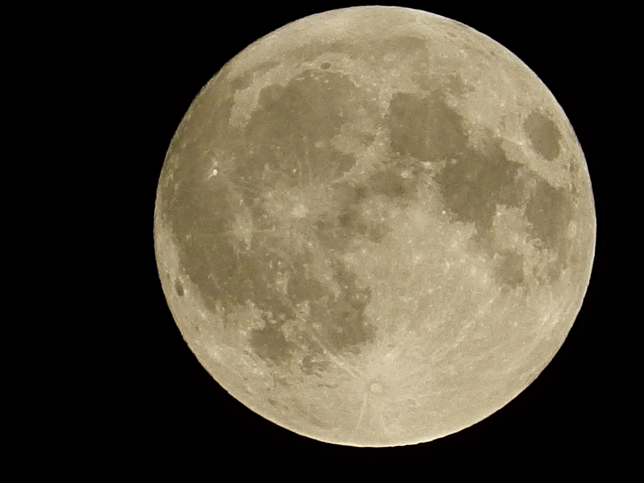 Community photo entitled Full Harvest Supermoon. by Deirdre Horan on 09/17/2024 at Dublin, Ireland.