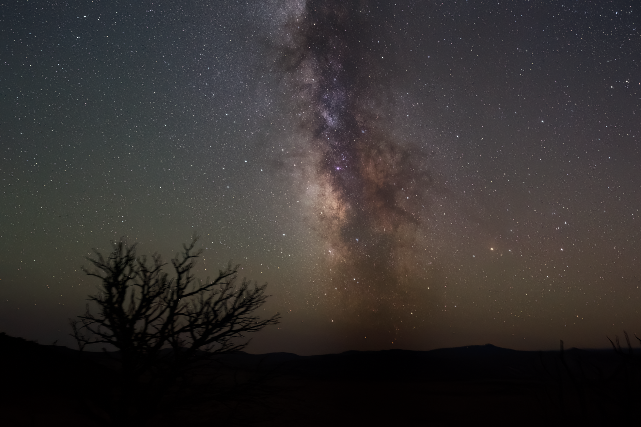 Community photo entitled Waving good bye to the Milky Way for a season. by Steve Price on 09/04/2024 at Fremont Junction, Utah