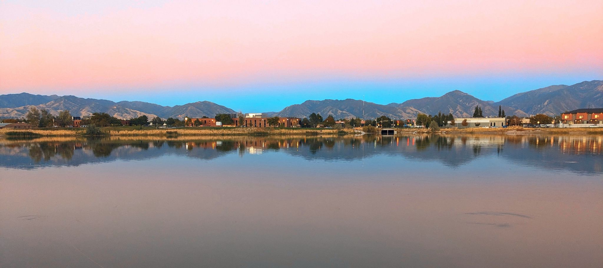 Community photo entitled Decker Lake and the Wasatch Front below the Belt of Venus by Steve Price on 09/24/2024 at Decker Lake, West Valley, Utah