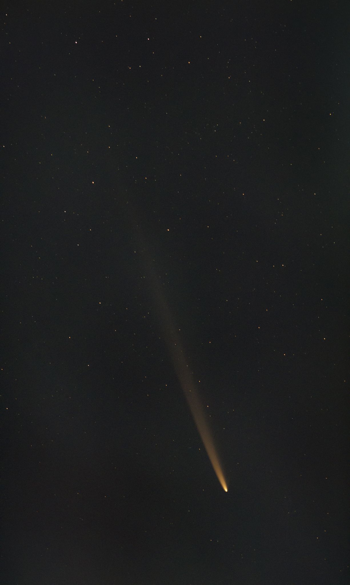 Community photo entitled Comet C/2023 A3 (Tsuchinshan-ATLAS) by Mark Sansom on 09/28/2024 at Melbourne Australia