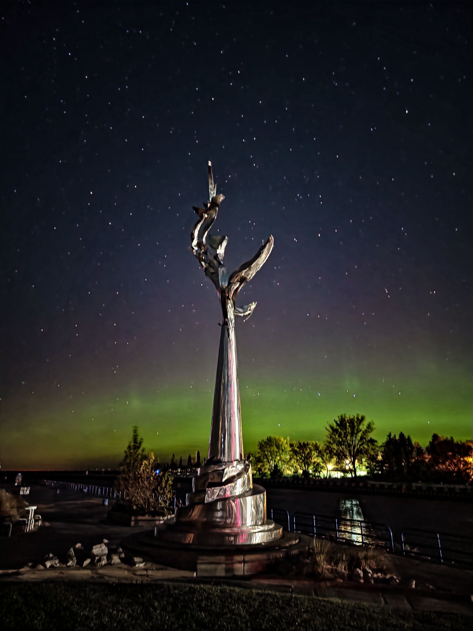 Community photo entitled Aurora with And You, Seas by Michelle Batson-Spitale on 10/08/2024 at St. Joseph, Michigan USA