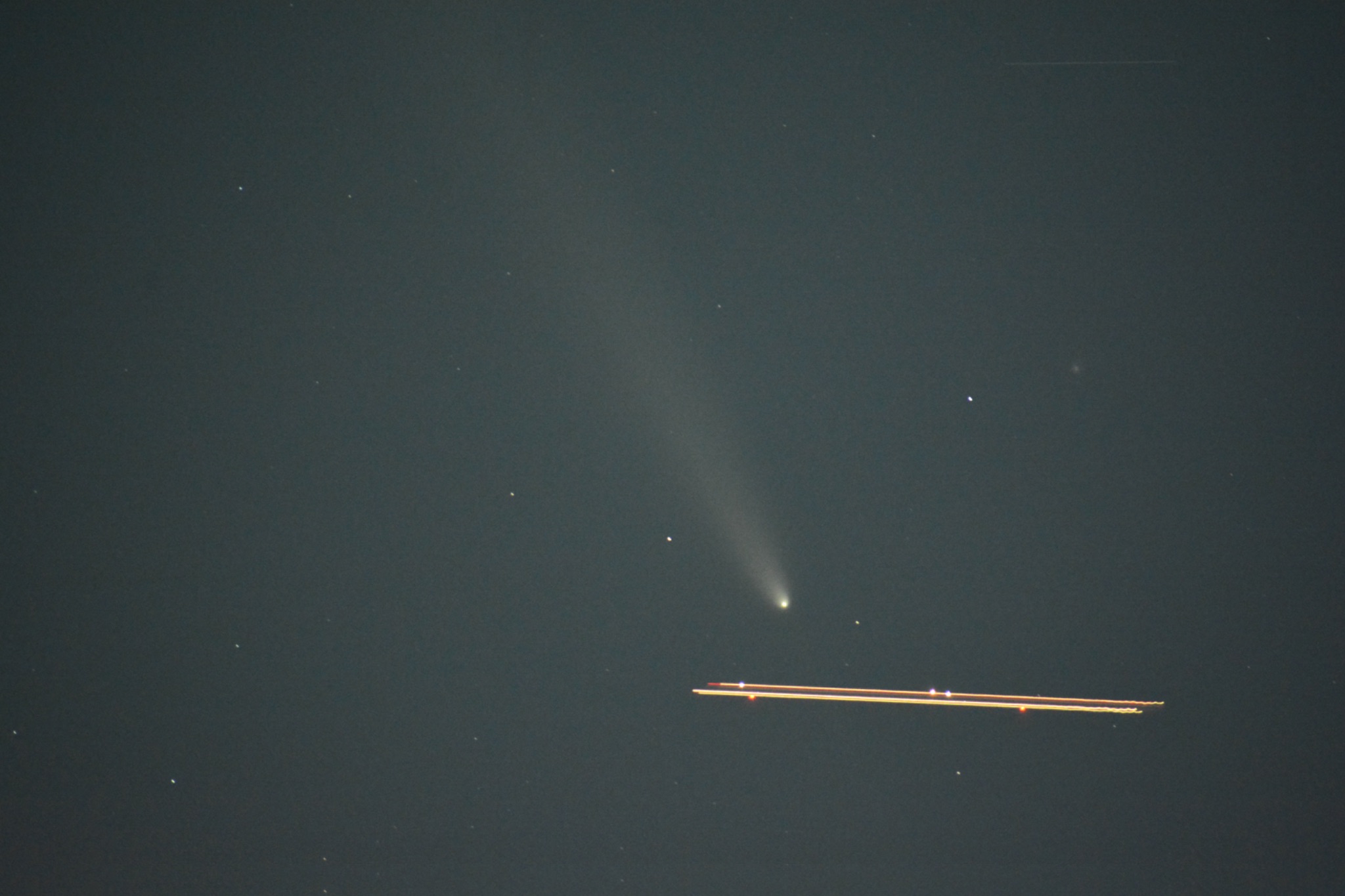 Community photo entitled Comet A3 (and Unknown Plane) Over Saint Paul by Randy Baranczyk on 10/15/2024 at Saint Paul, Minnesota, USA