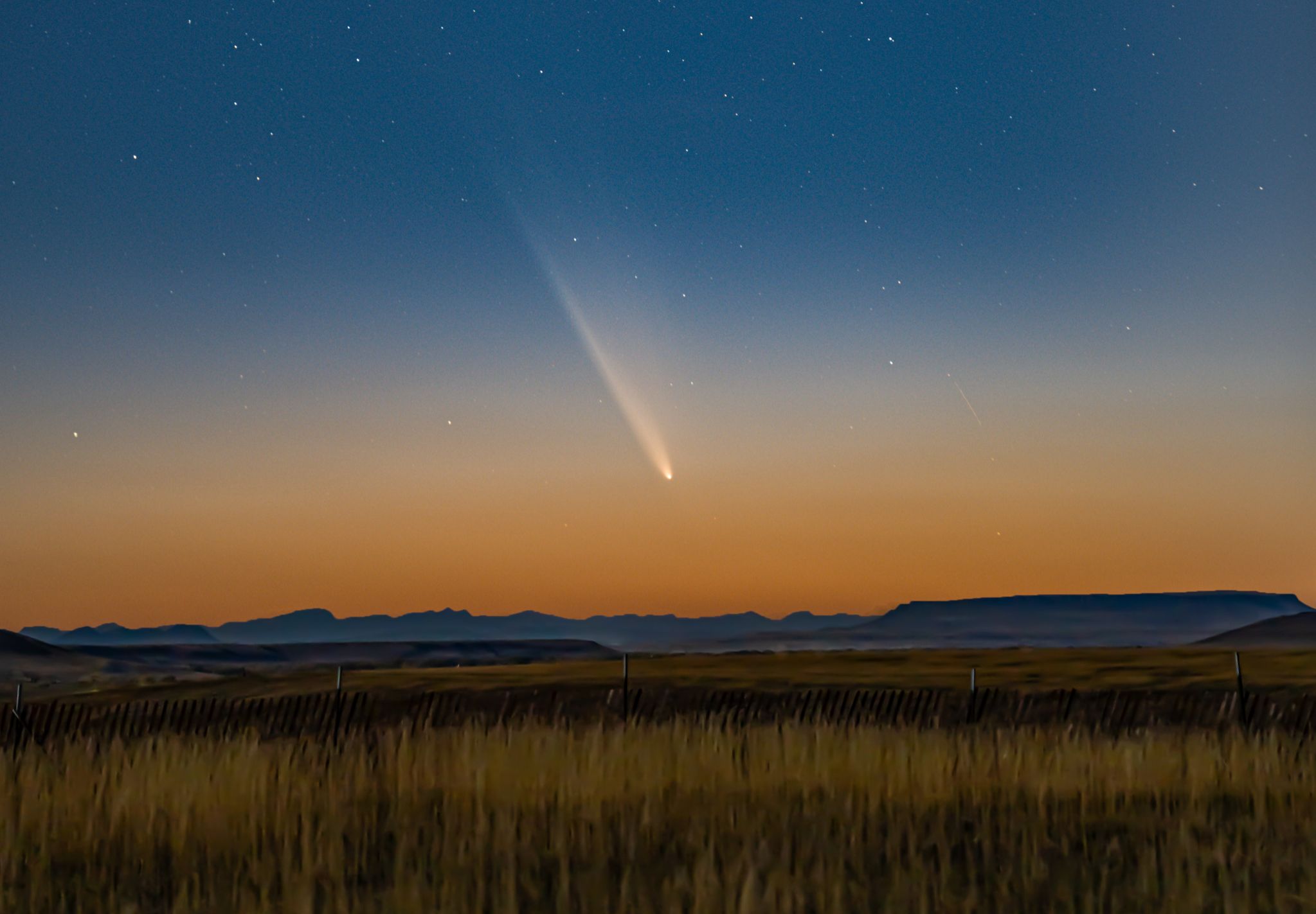 Community photo entitled A3 over the Rocky Mountain Front by Andrew Blackman on 10/13/2024 at Great Falls, MT, USA