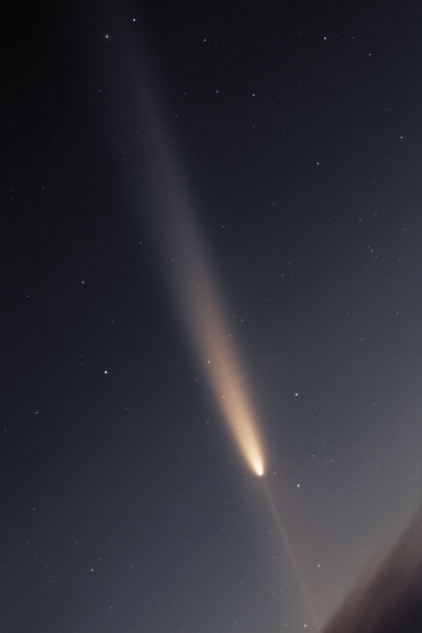 Community photo entitled Comet C/2023 A3 Tsuchinshan-ATLAS with it long tail and thin anti-tail by Steven Bellavia on 10/14/2024 at Southold, NY