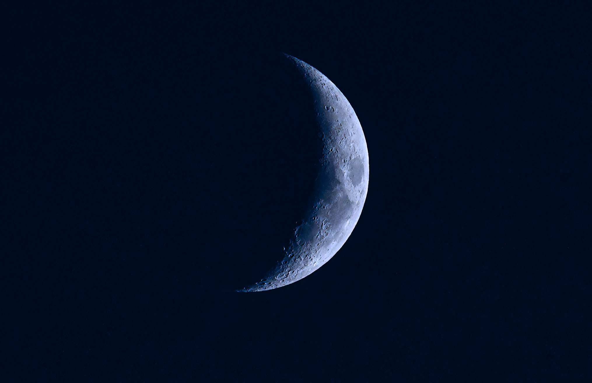 Community photo entitled Crescent Moon by Chuck Reinhart on 10/07/2024 at Vincennes, Indiana