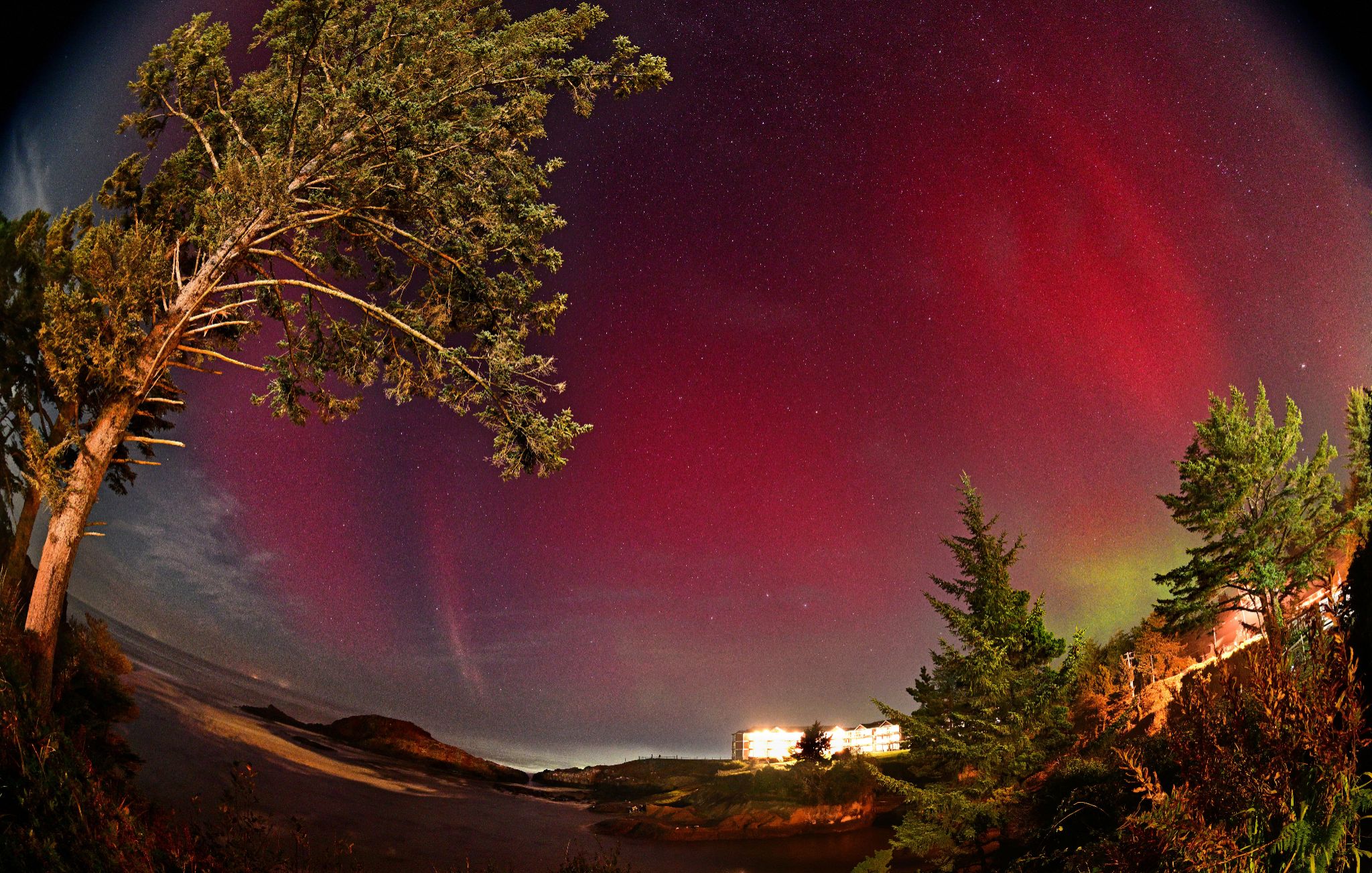 Community photo entitled Aurora Over Pirate Cove by Cecille Kennedy on 10/10/2024 at Depoe Bay, Oregon