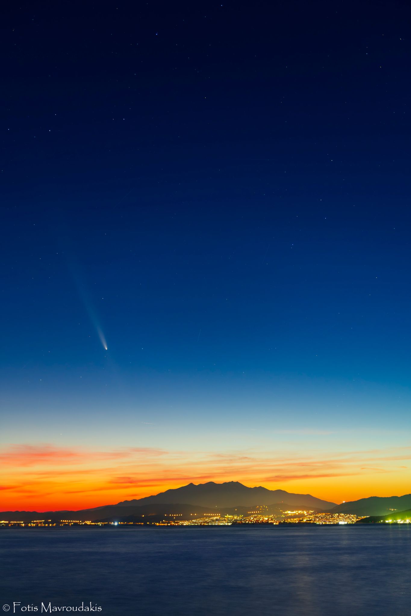 Community photo entitled Comet Tsuchinshan-ATLAS by Fotis Mavroudakis on 10/14/2024 at Kavala, Greece