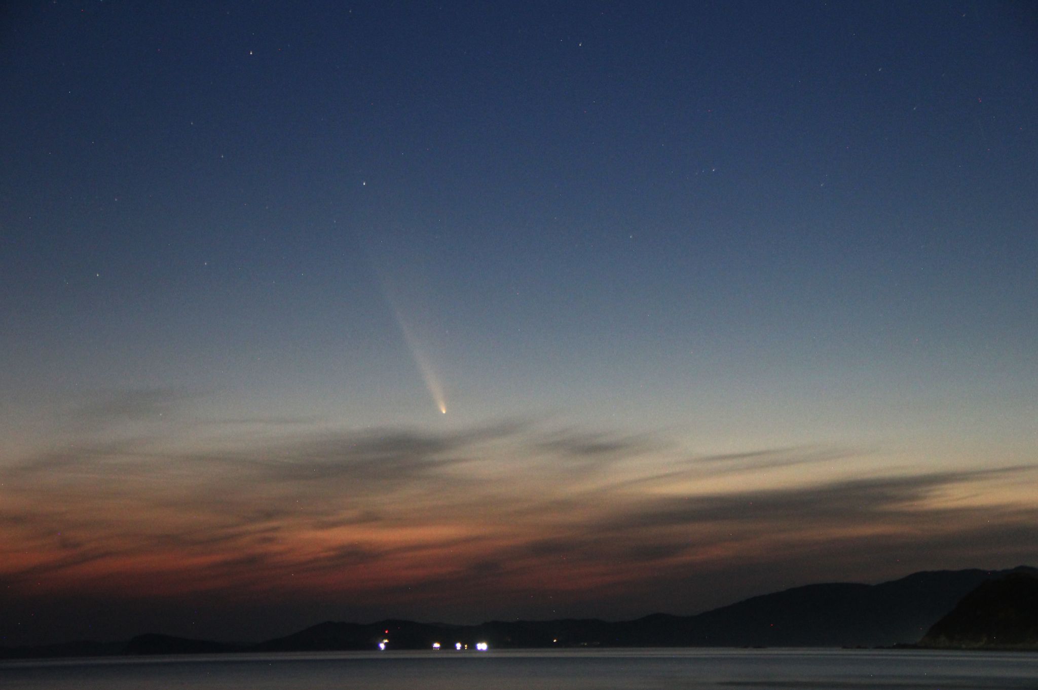 Community photo entitled Comet C/2023 A3 above the Sea of Japan by Filipp Romanov on 10/13/2024 at Yuzhno-Morskoy, Nakhodka, Russia