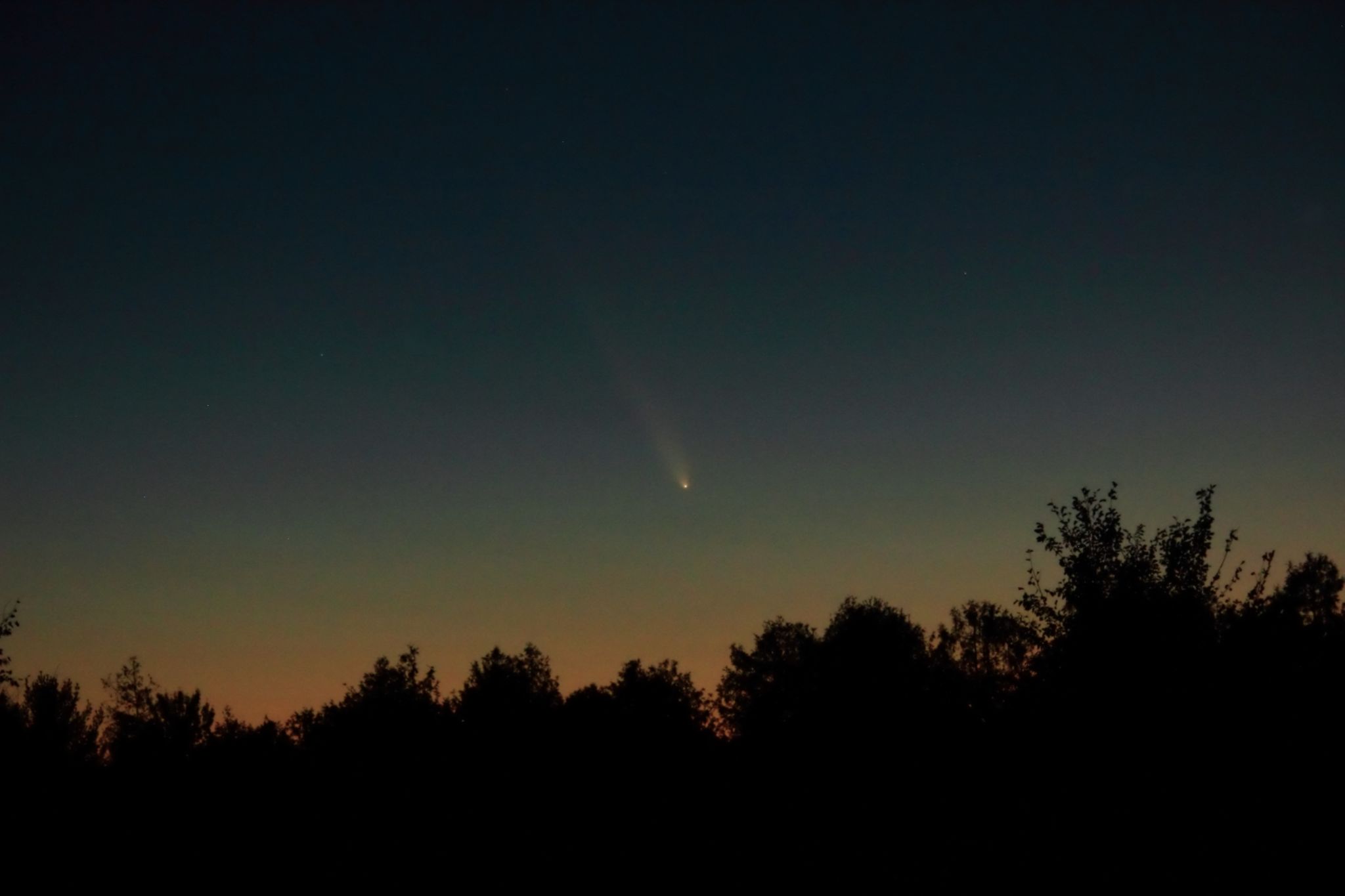 Community photo entitled C/2023 A3 by David Hoskin on 10/12/2024 at Farnham, Quebec, Canada