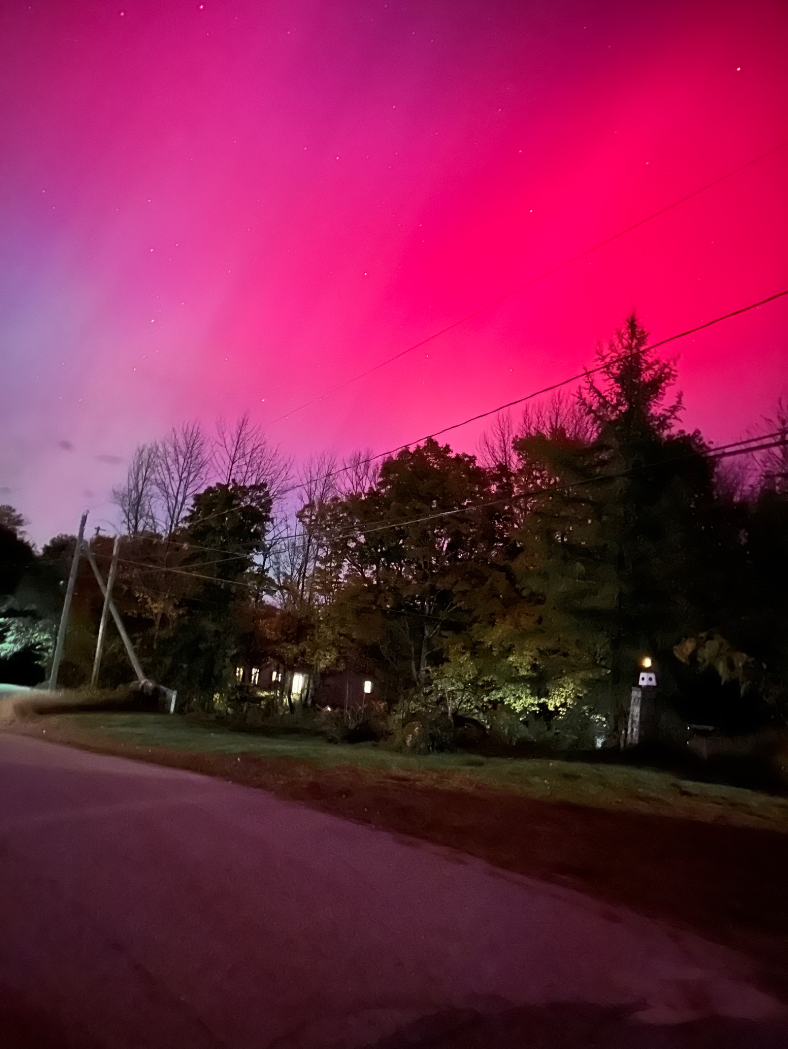 Community photo entitled Solar storm 2024 by Mary Loring on 10/10/2024 at Union, New Hampshire