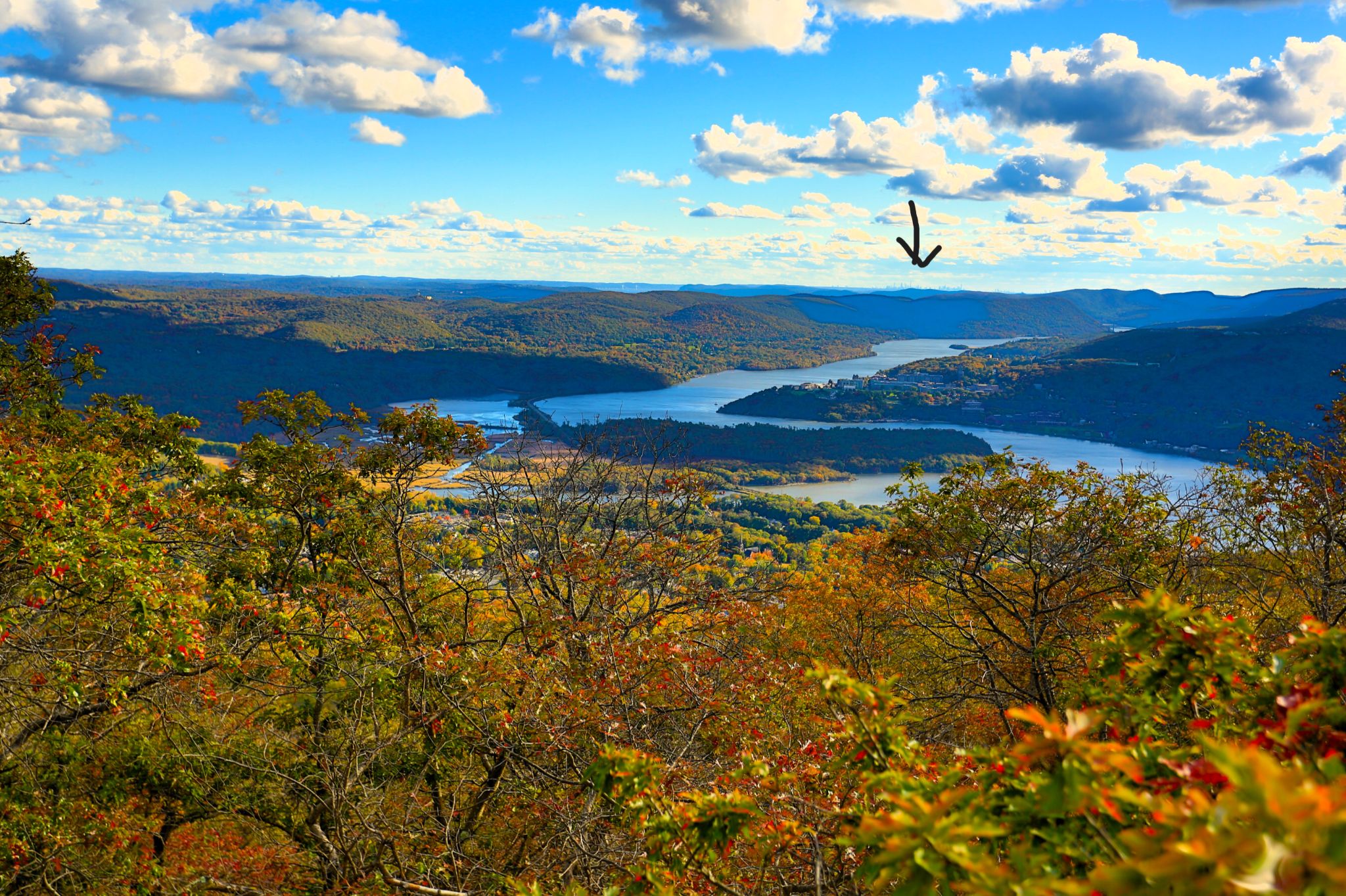 Community photo entitled View From Bull Hill, Hudson Highlands State Park by Paul C. Peh on 10/15/2024 at Cold Spring, New York, USA