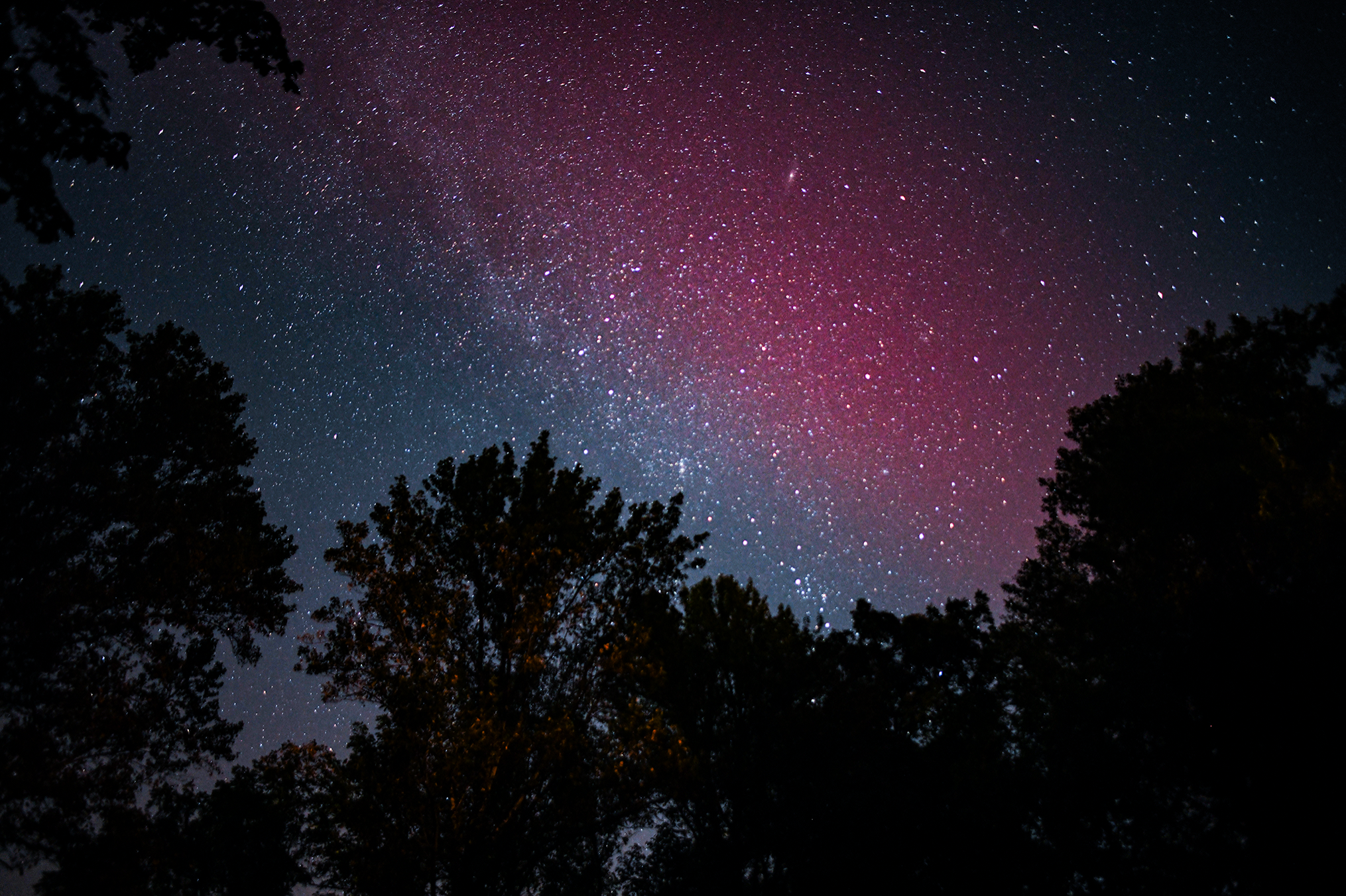 Community photo entitled Northern L>ights by Chuck Reinhart on 10/08/2024 at Vincennes, Indiana