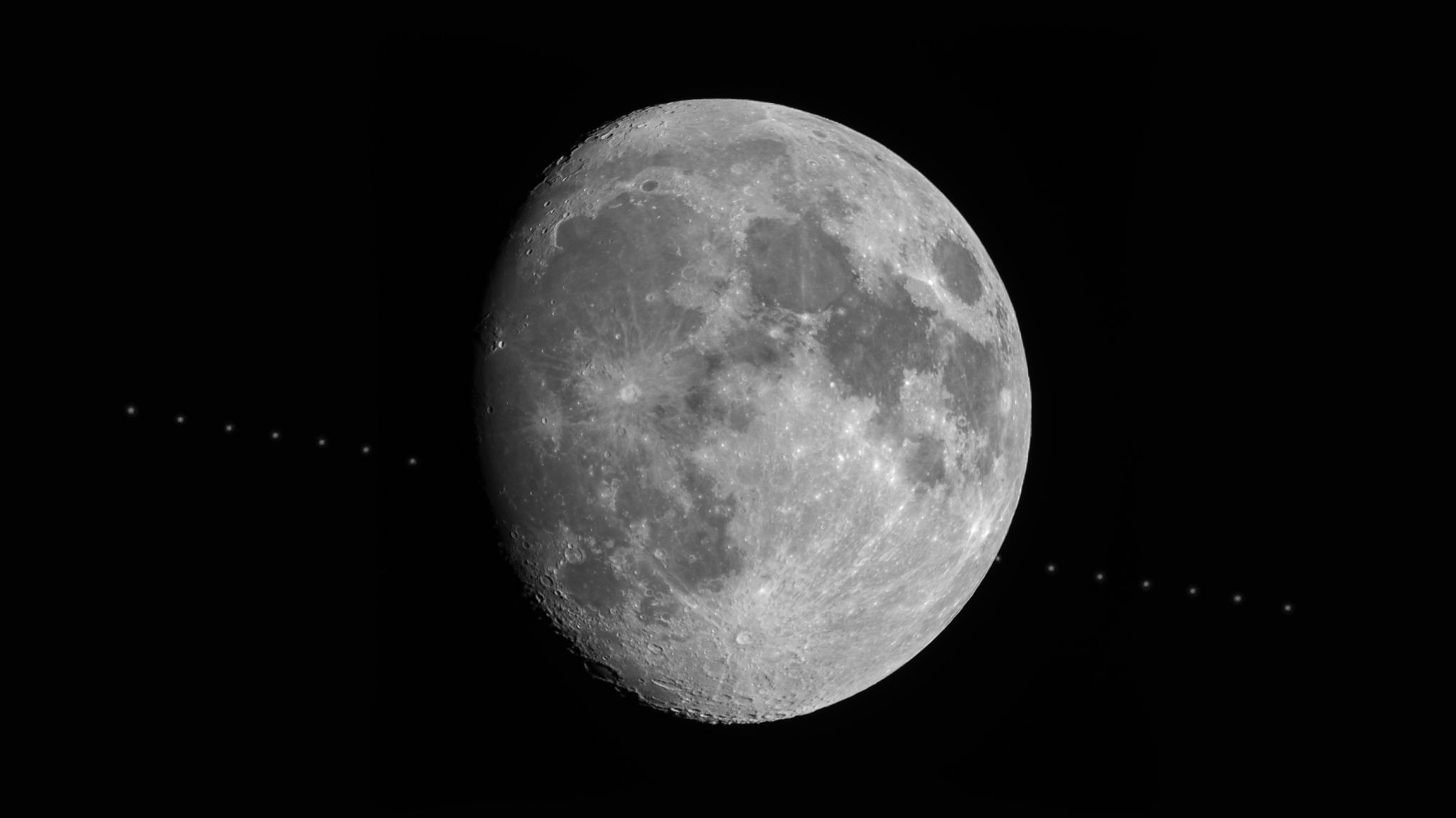 Community photo entitled Lunar occultation of Saturn by Soumyadeep Mukherjee on 10/15/2024 at Kolkata, India