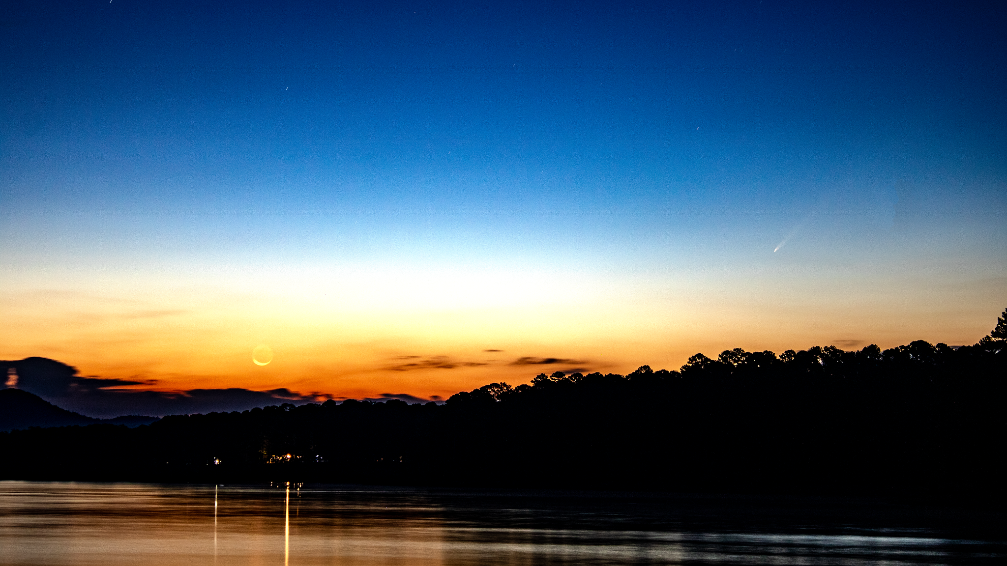 Community photo entitled Waning Cresent Moon + Comet A3 by Kenny Cagle on 10/01/2024 at Twin Creeks Rec Area - Lake Ouachita - Near Hot Springs, AR