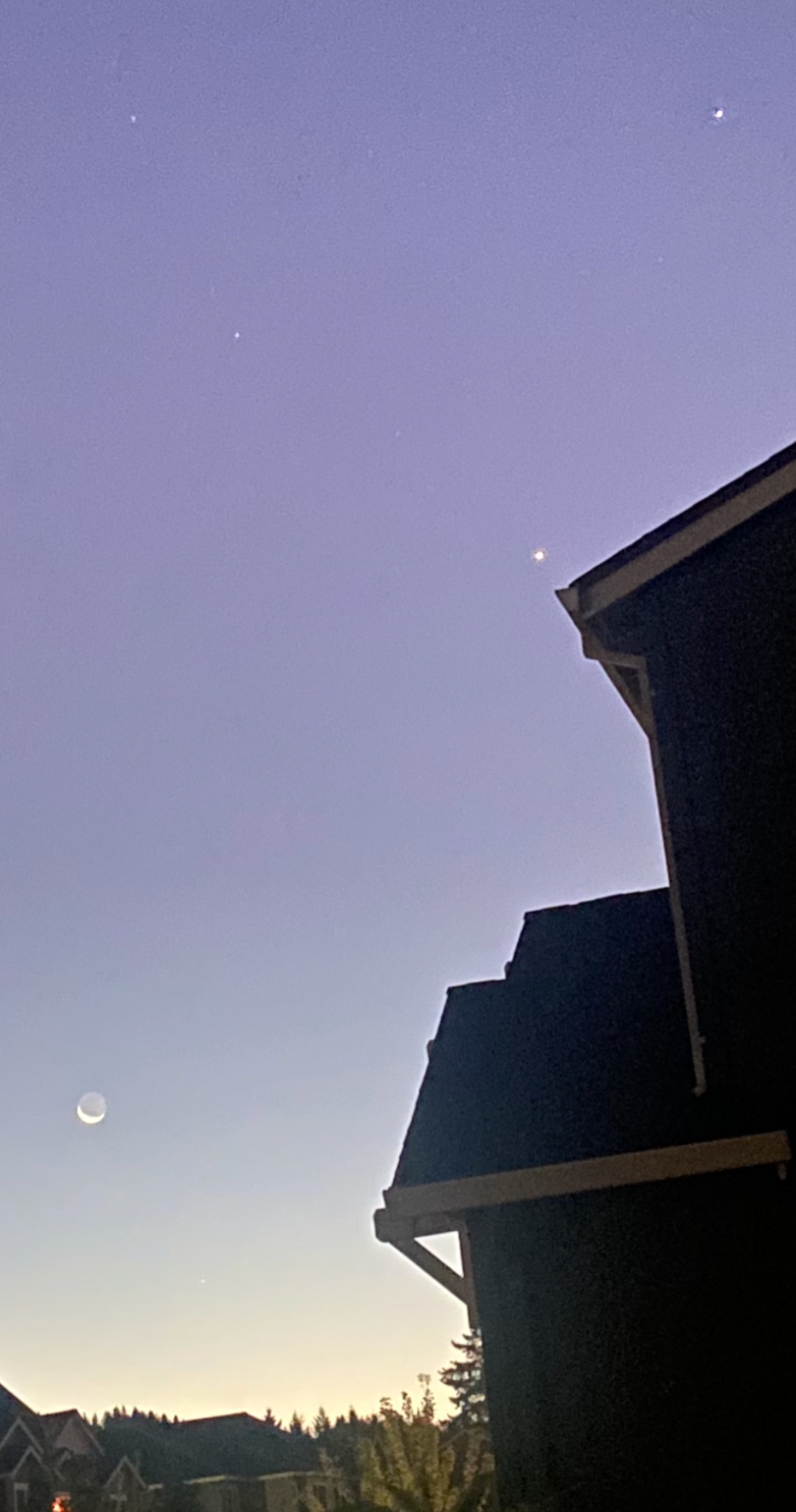 Community photo entitled Planet Parade Happy Valley, OR, USA by Luis Valdes on 08/21/2025 at Happy Valley, OR, USA