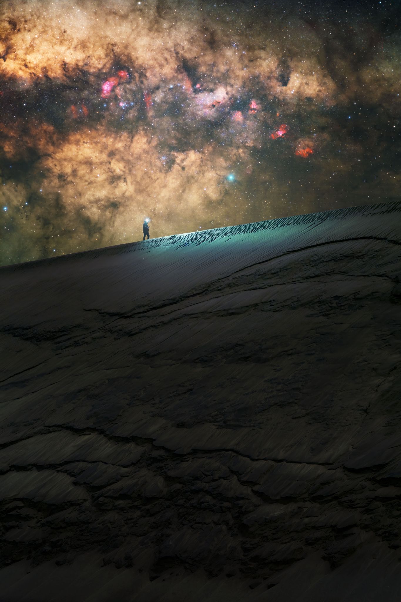 Community photo entitled C/2025 R2 (SWAN) over black sand dunes by Julie Machado on 10/17/2025 at Auckland, New Zealand