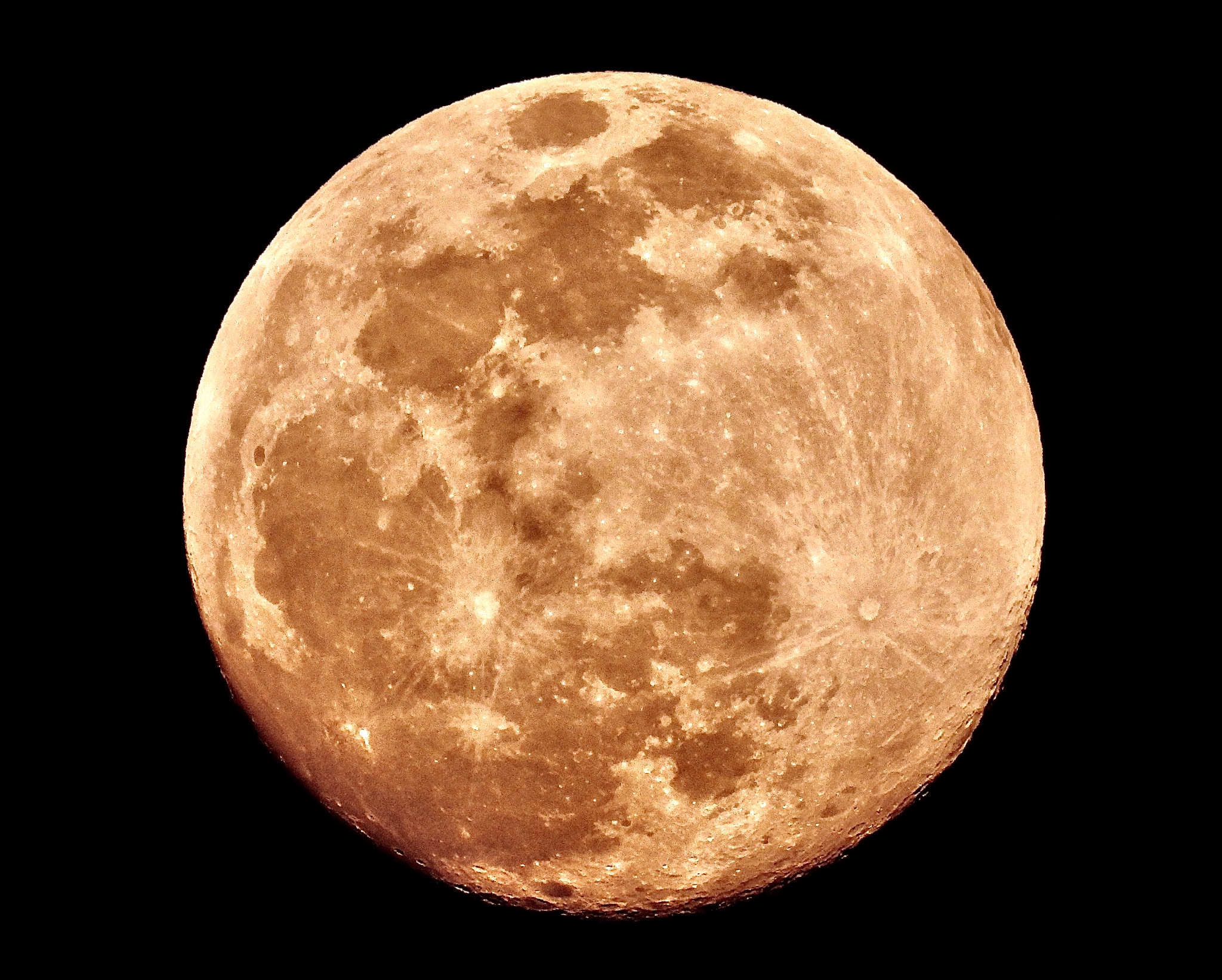 Community photo entitled Waxing Gibbous Moon@98% - Singapore by Kannan A on 11/04/2025 at Woodlands, Singapore