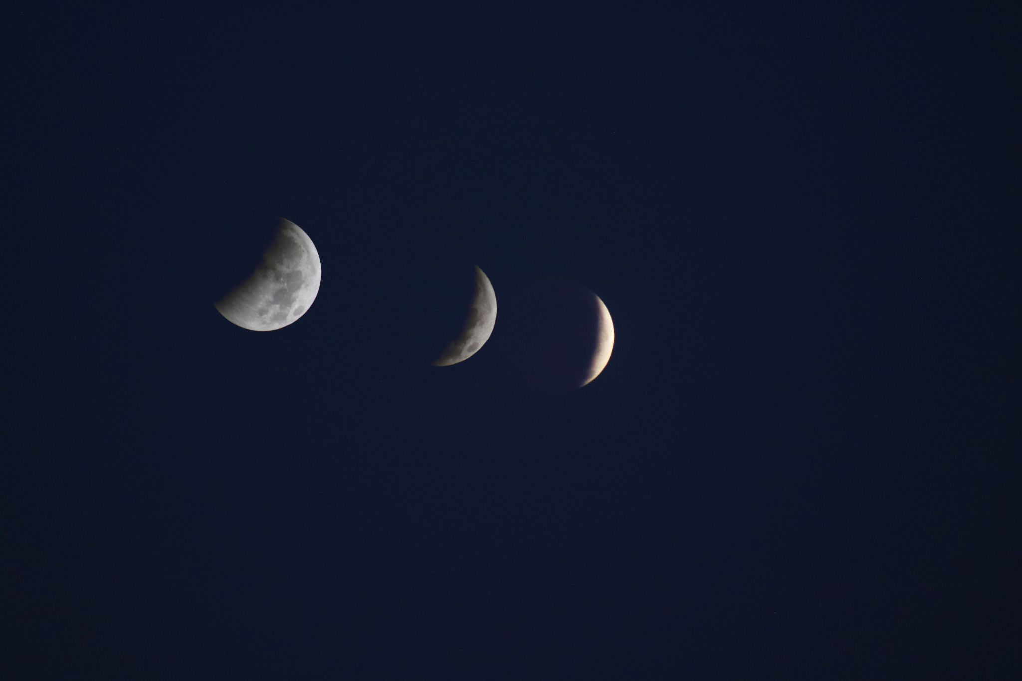 Community photo entitled Moon eclipse 28-08-2026 by GIUSEPPE Pappa on 08/28/2026 at Pedara,Sicily,Italy