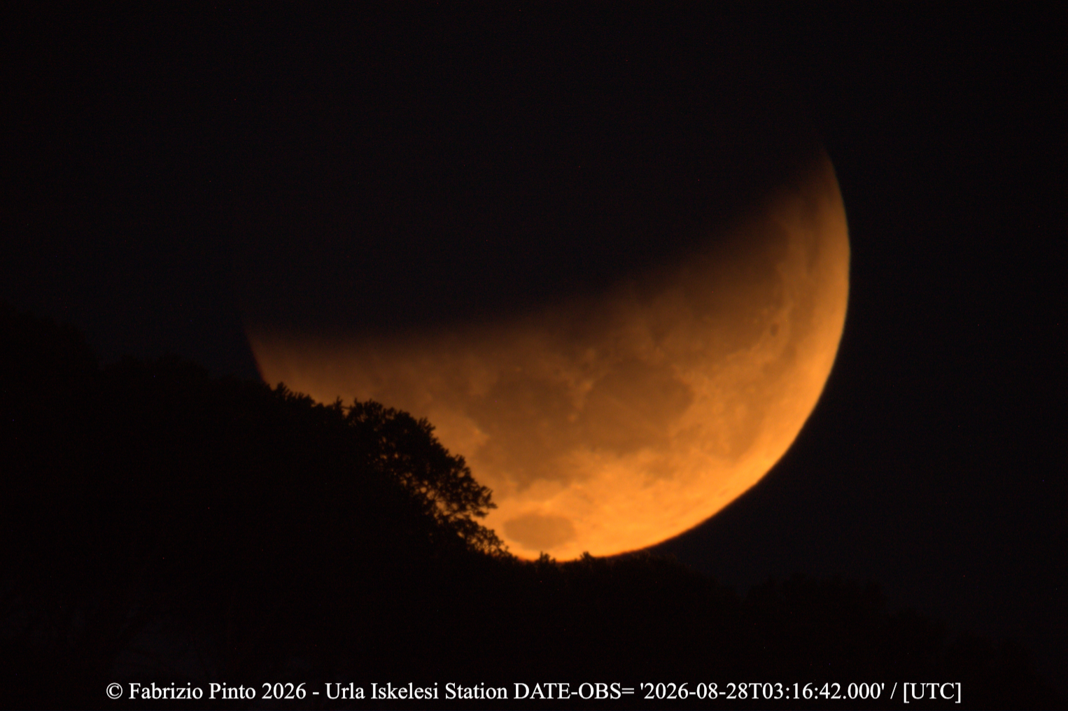 Community photo entitled Moonset during a partial lunar eclipse from Urla Iskele, Türkiye by Fabrizio Pinto on 08/28/2026 at Urla, Izmir, Türkiye